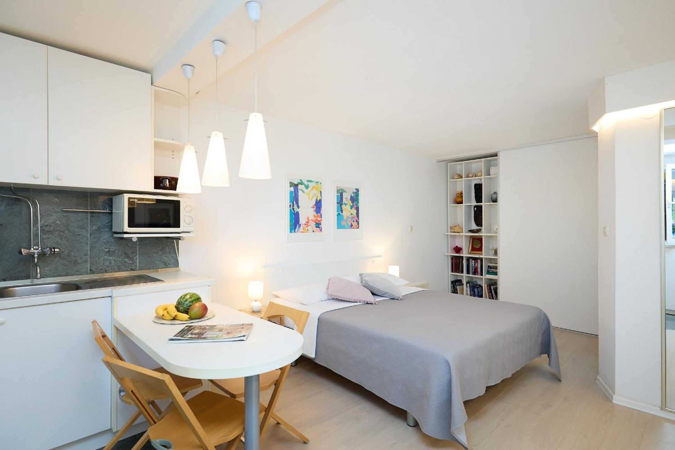 Studio Apartment