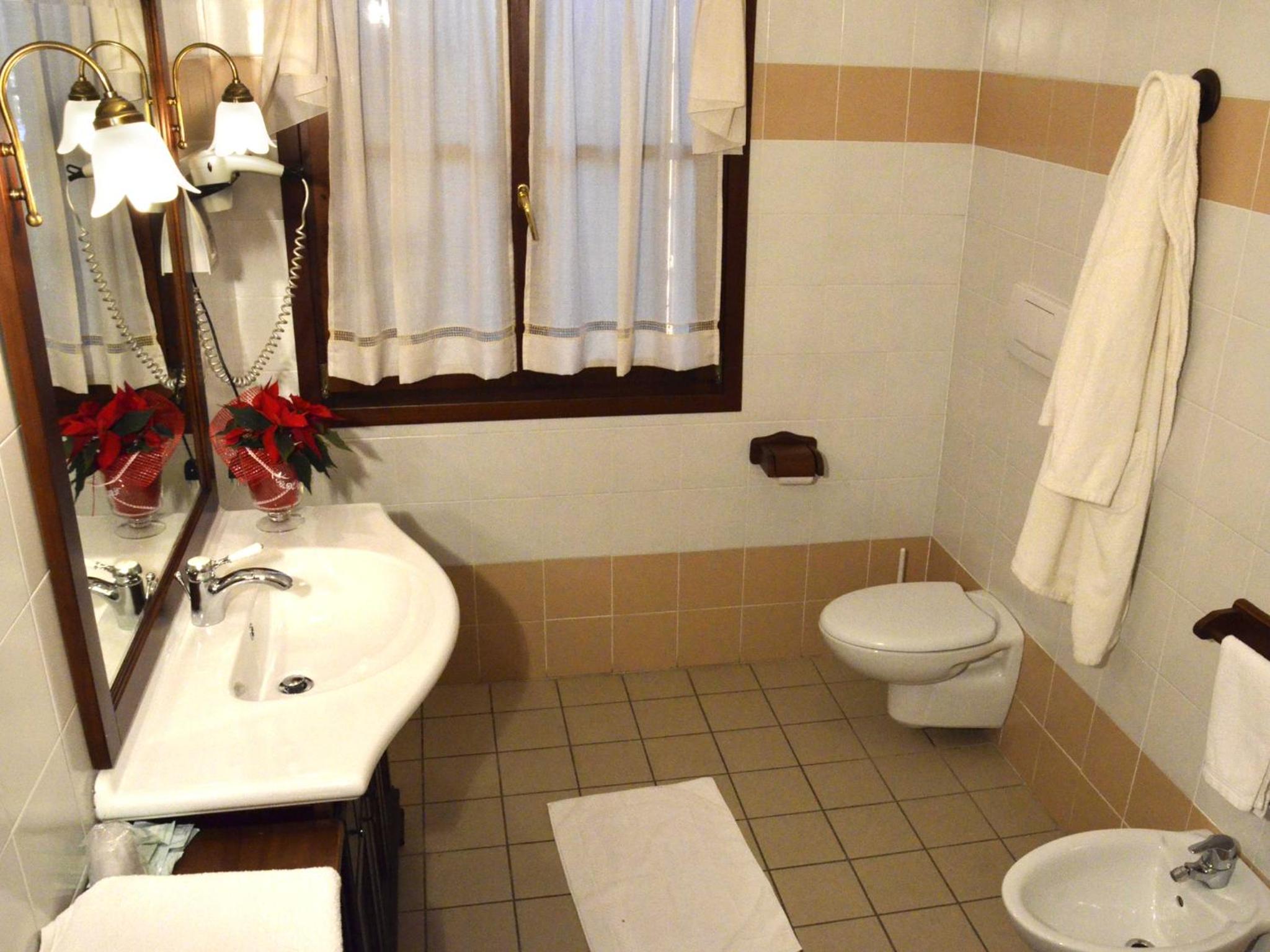 Comfort Double or Twin Room - Photo 2