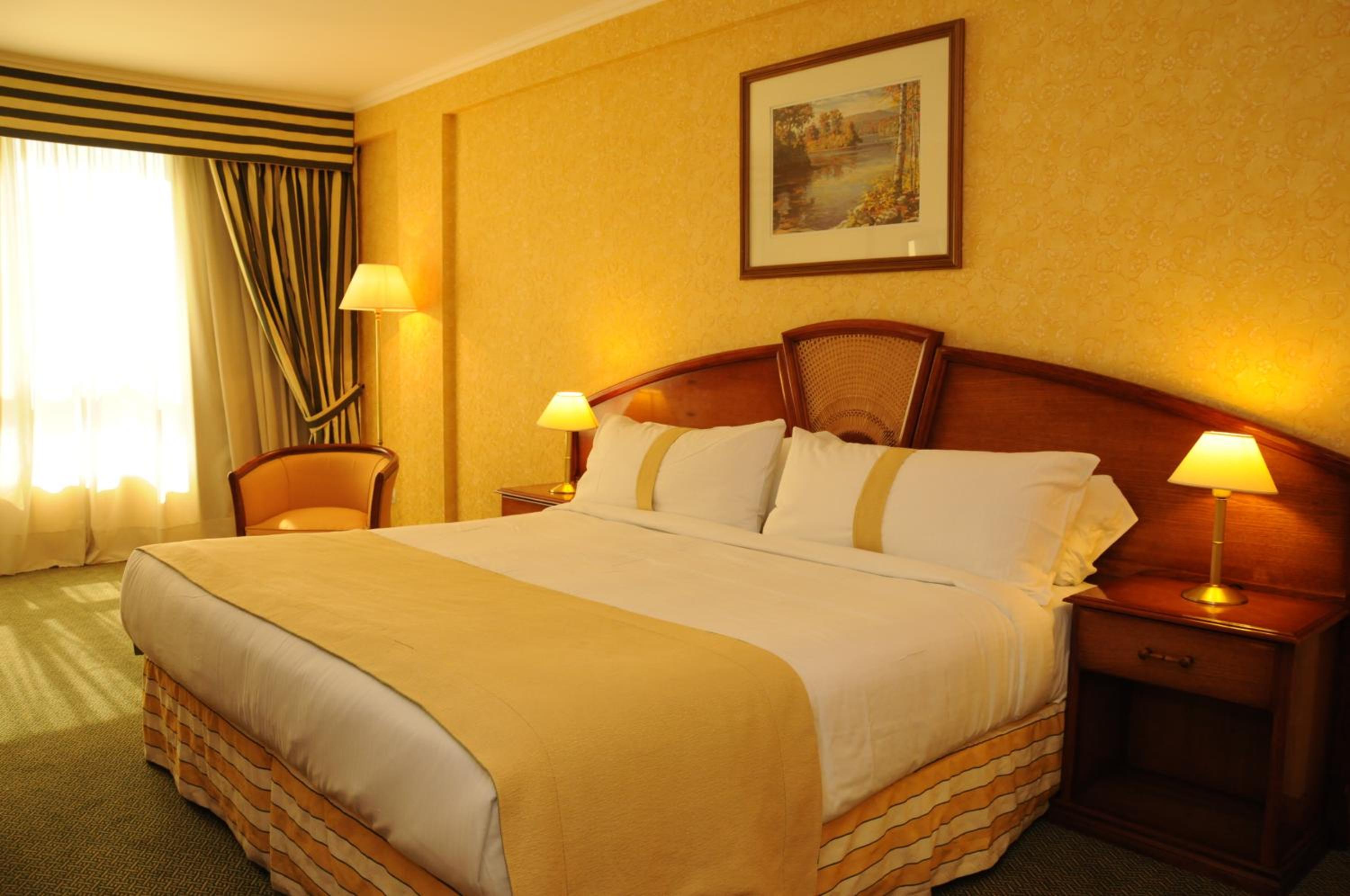 Superior King Room