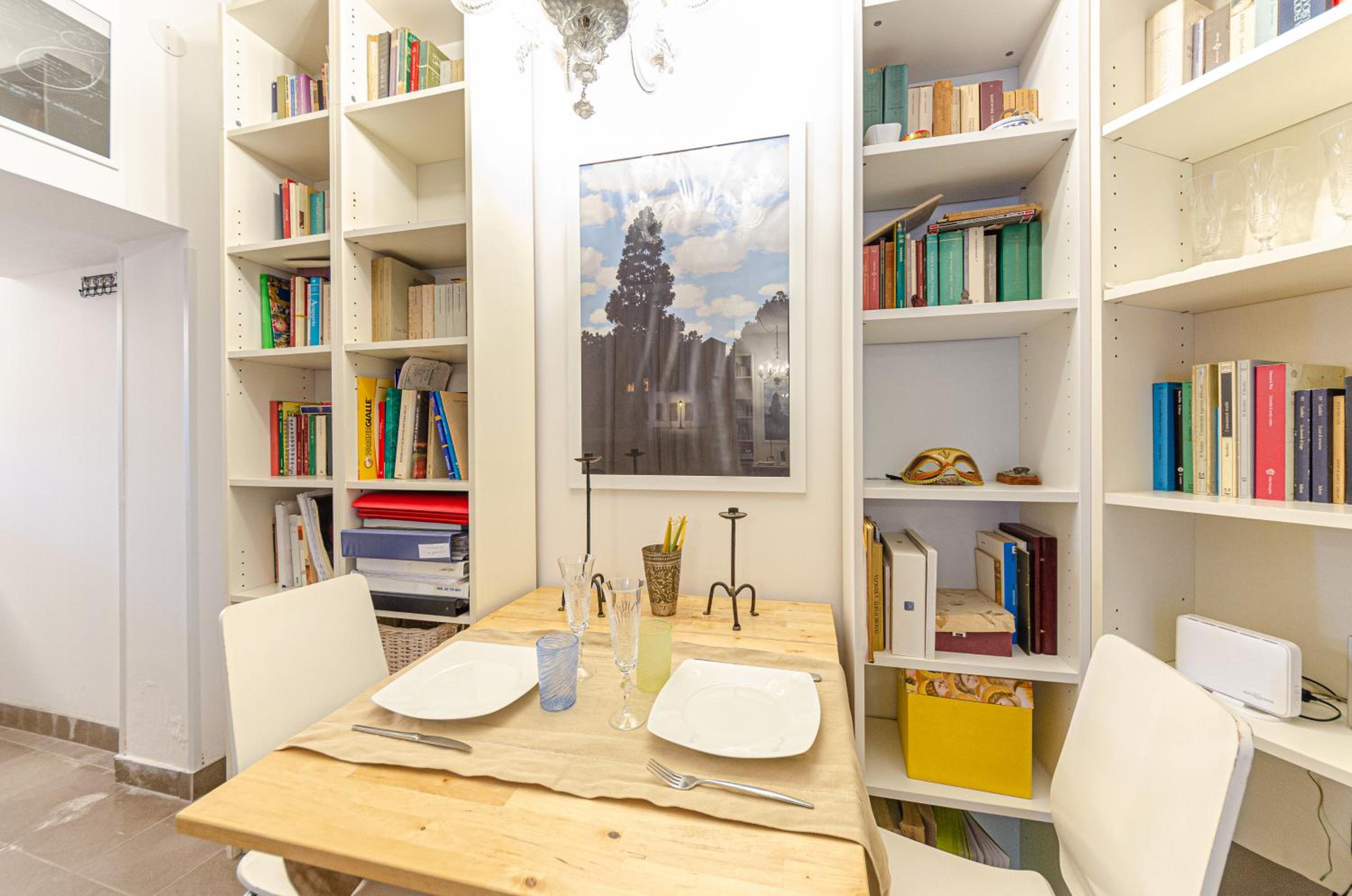Apartment photo 2