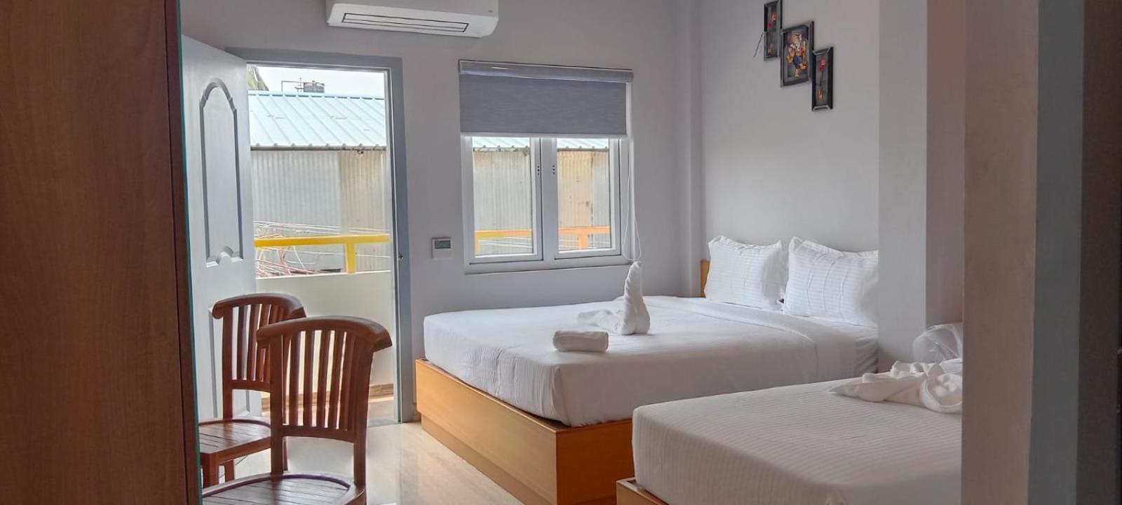 Executive Triple Room - Photo 8