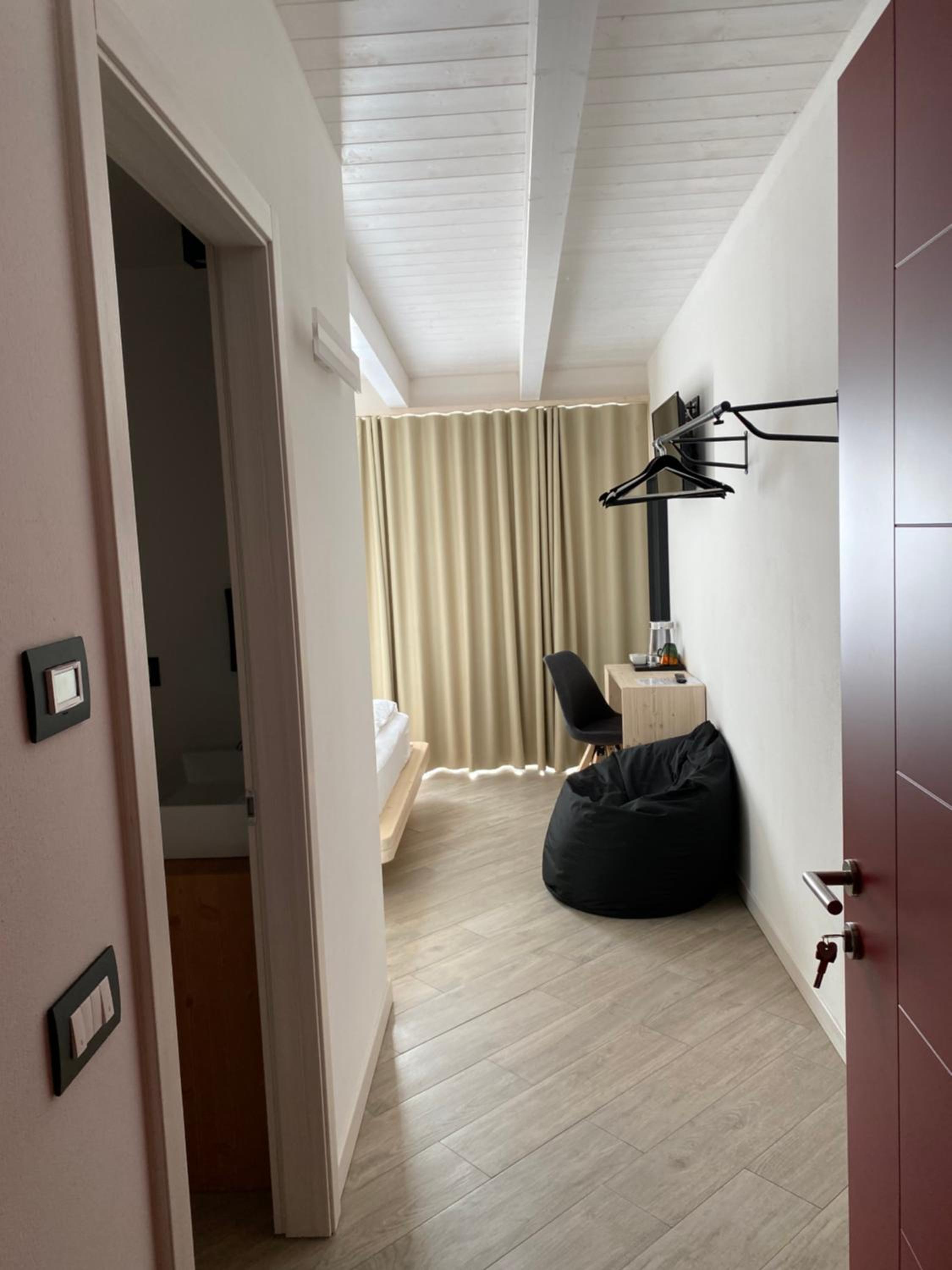 Standard Double Room - Photo 1