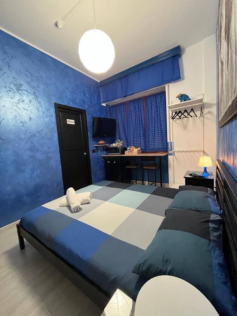 Double Room with Private Bathroom - Photo 3