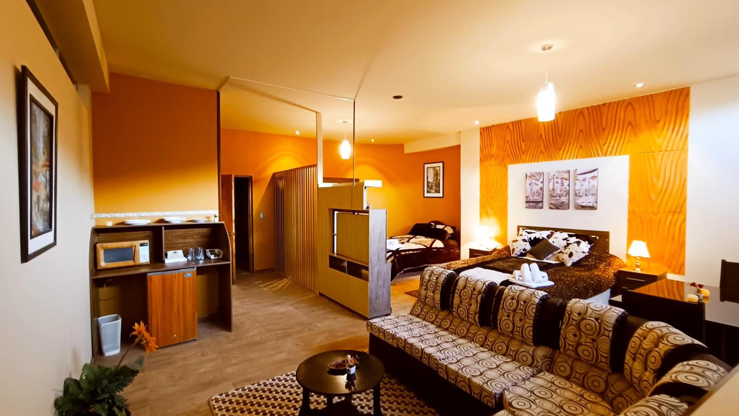 Deluxe Queen Room with Two Queen Beds photo 1