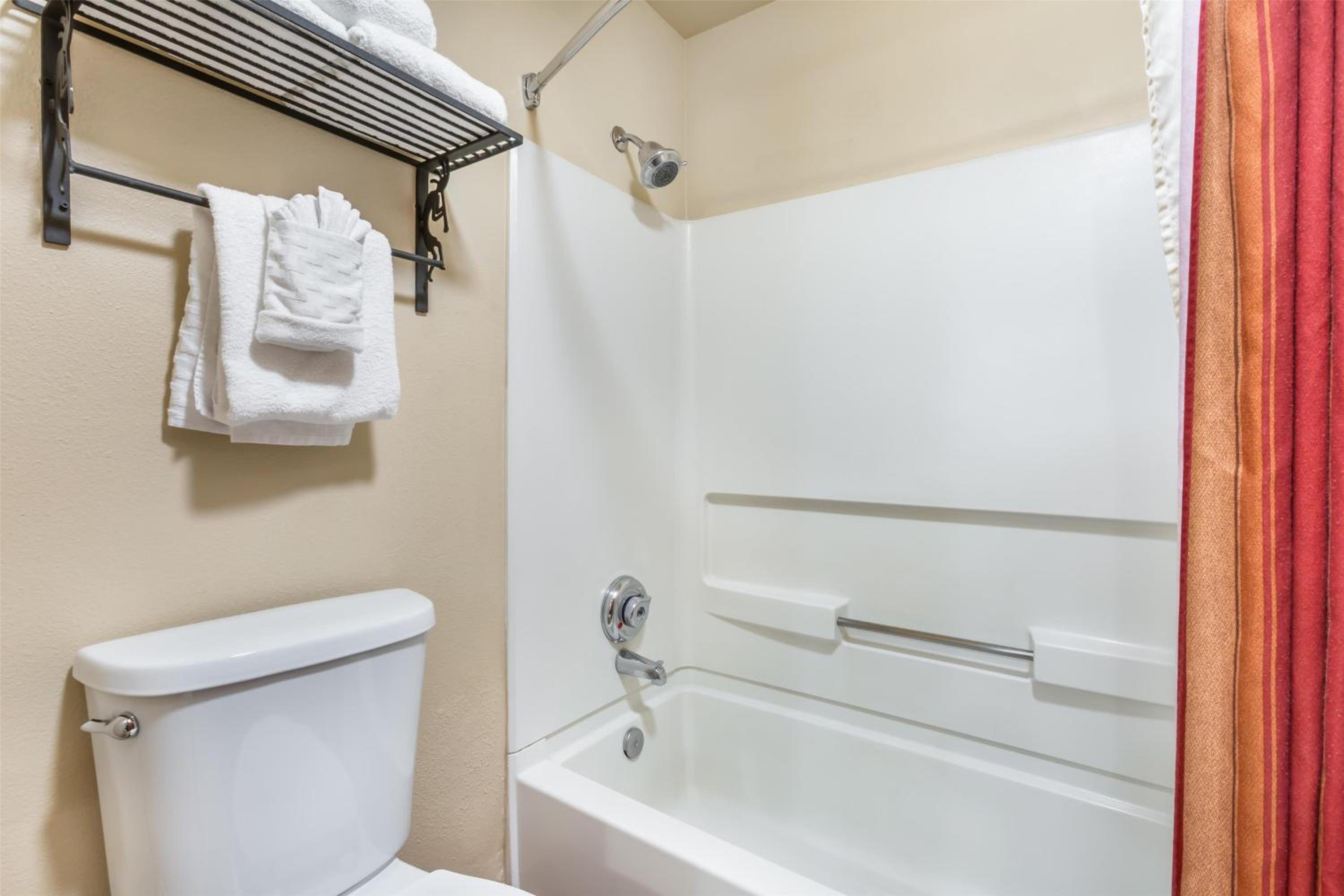 Two-Room Suite with One King Bed and Two Single Beds - Balcony/Non-Smoking