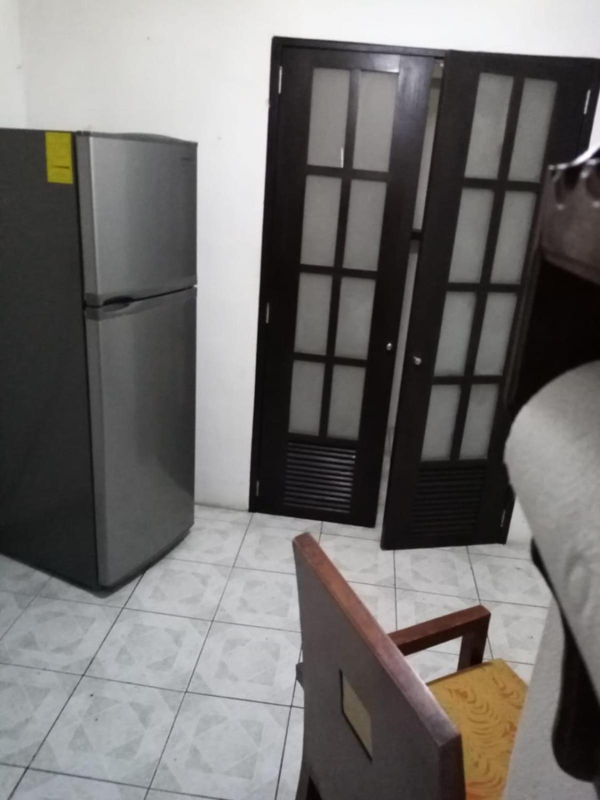 One-Bedroom Apartment - Photo 3