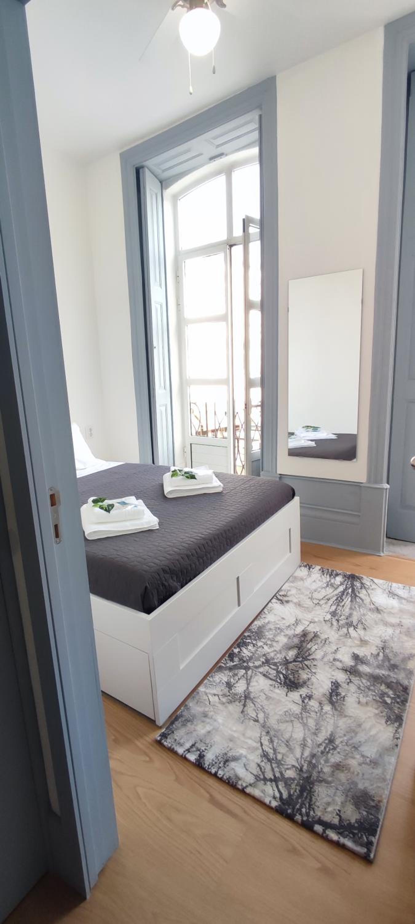 Double Room with Private External Bathroom - Photo 1