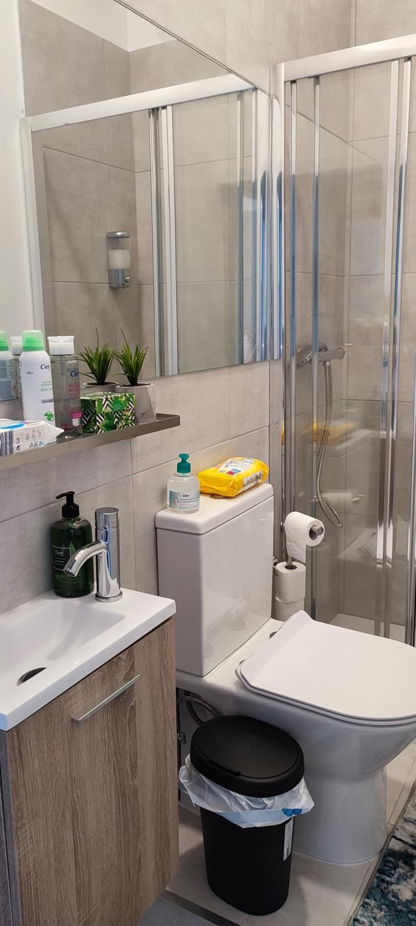 Double Room with Private External Bathroom - Photo 10