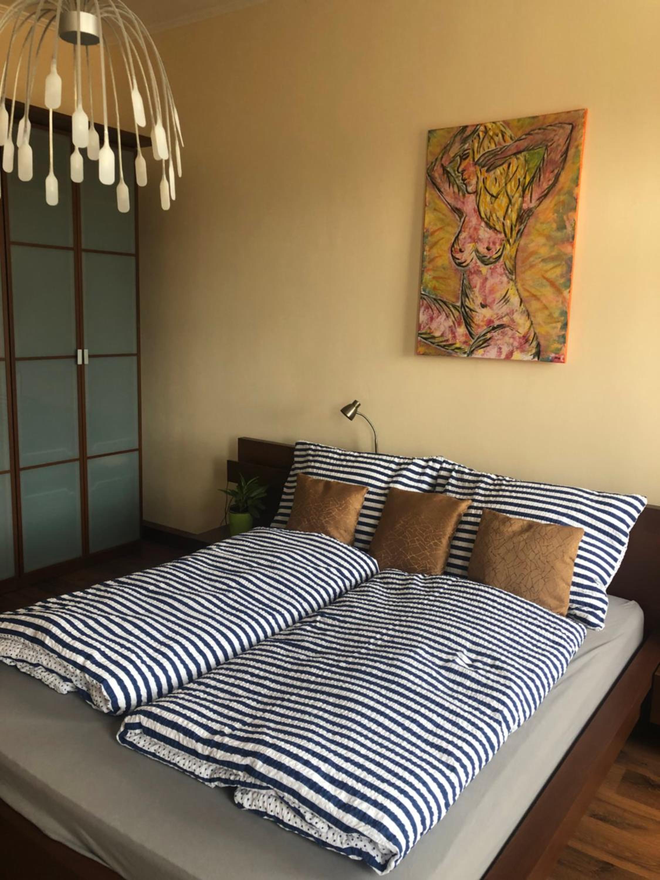 Two-Bedroom Apartment - Photo 11