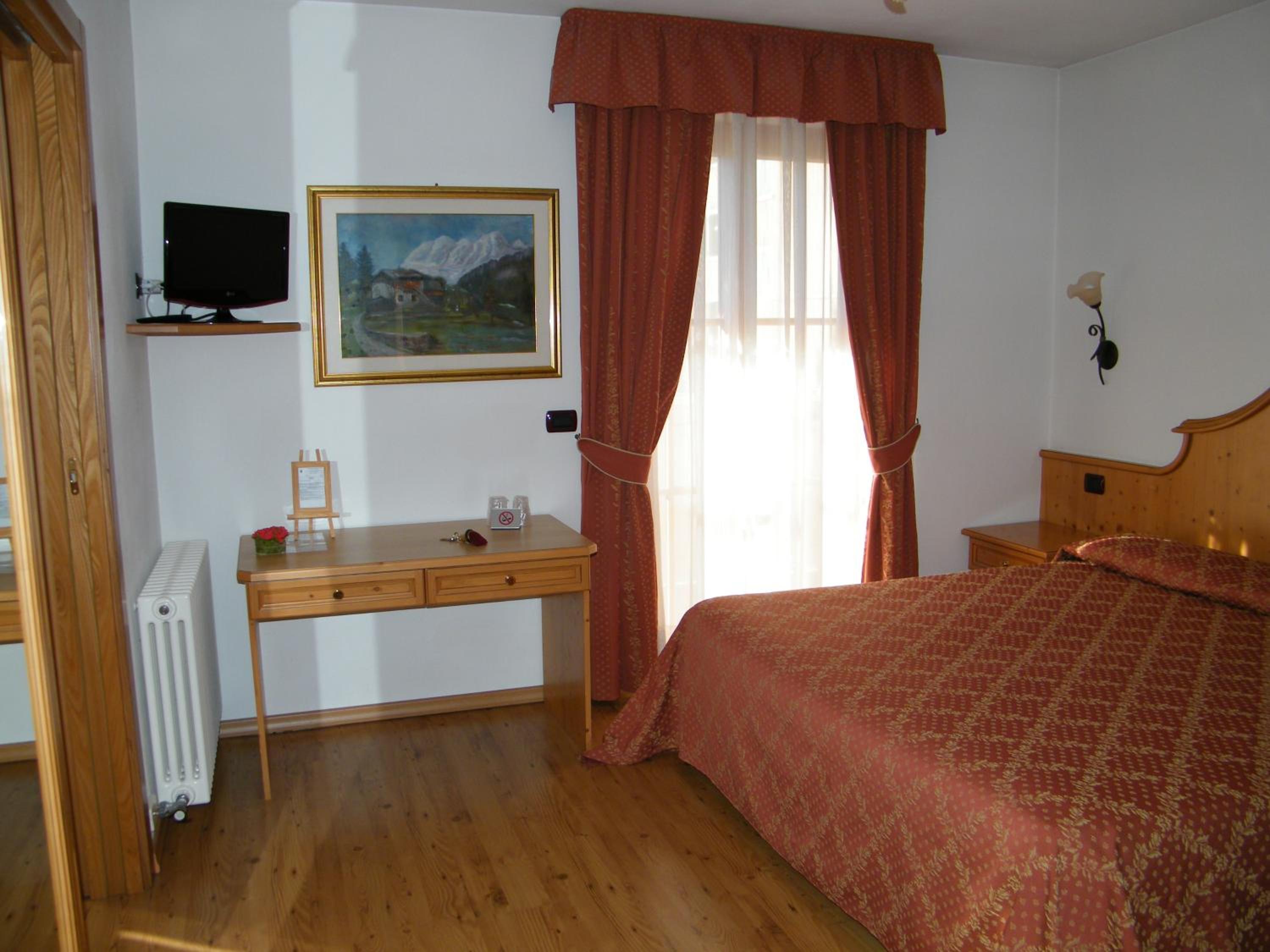Quadruple Room with Garden View - Photo 1