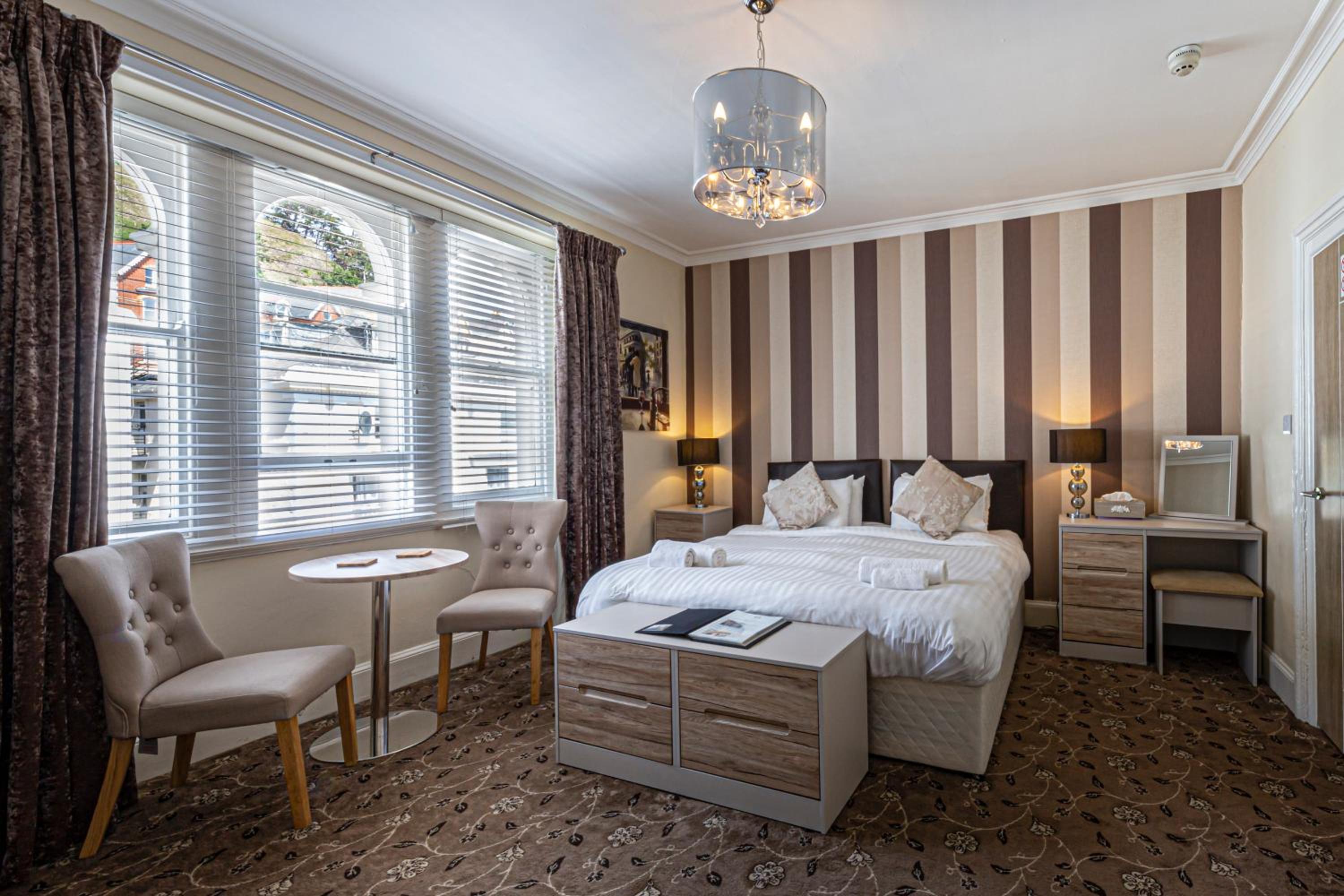 Double or Twin Room with Orme View photo 1
