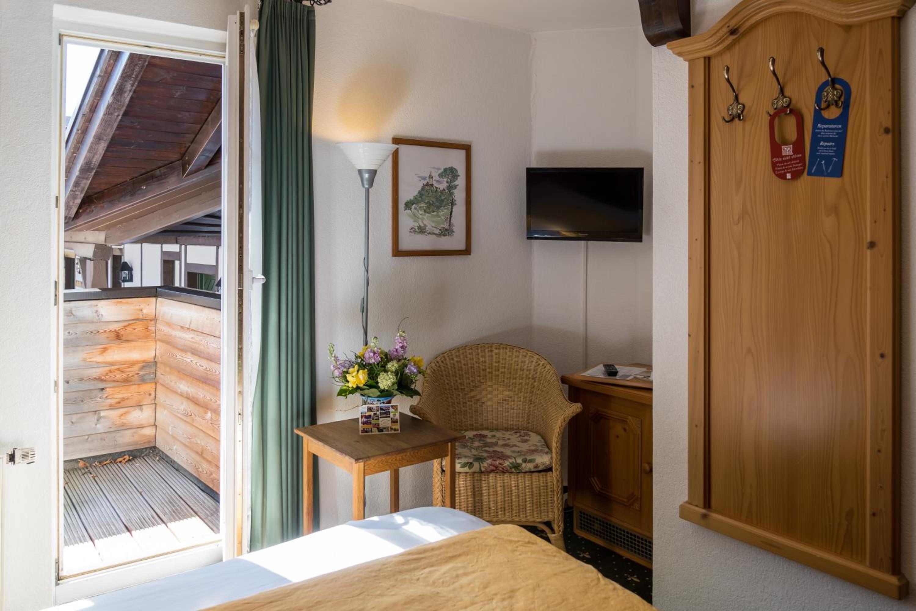 Double Room - Photo 4