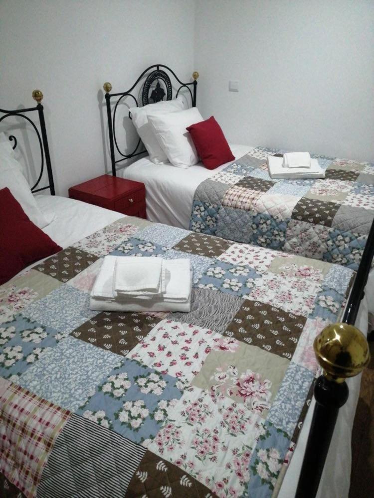 Four-Bedroom House - Photo 25