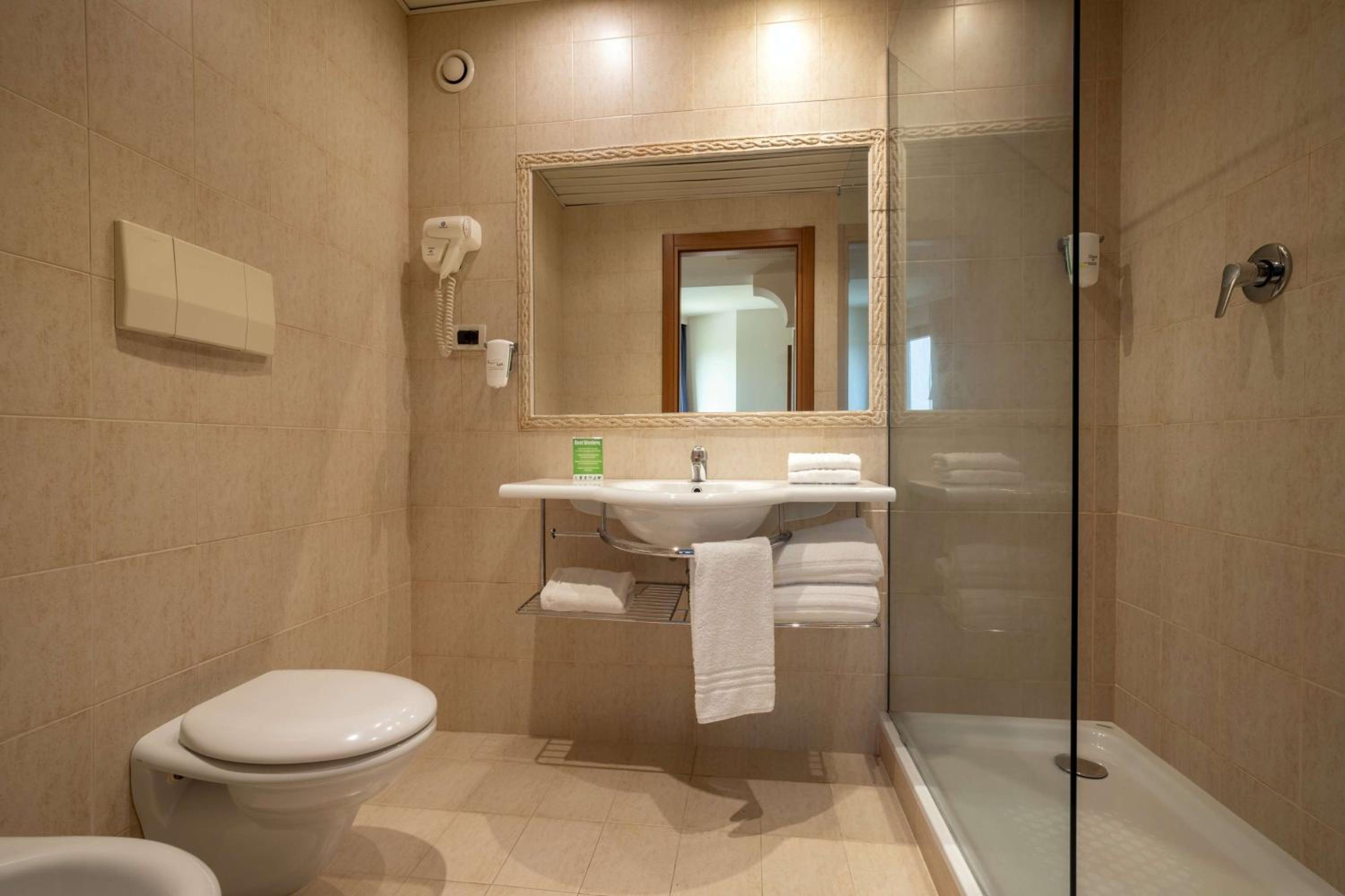 Comfort Double/Twin Room - Photo 5