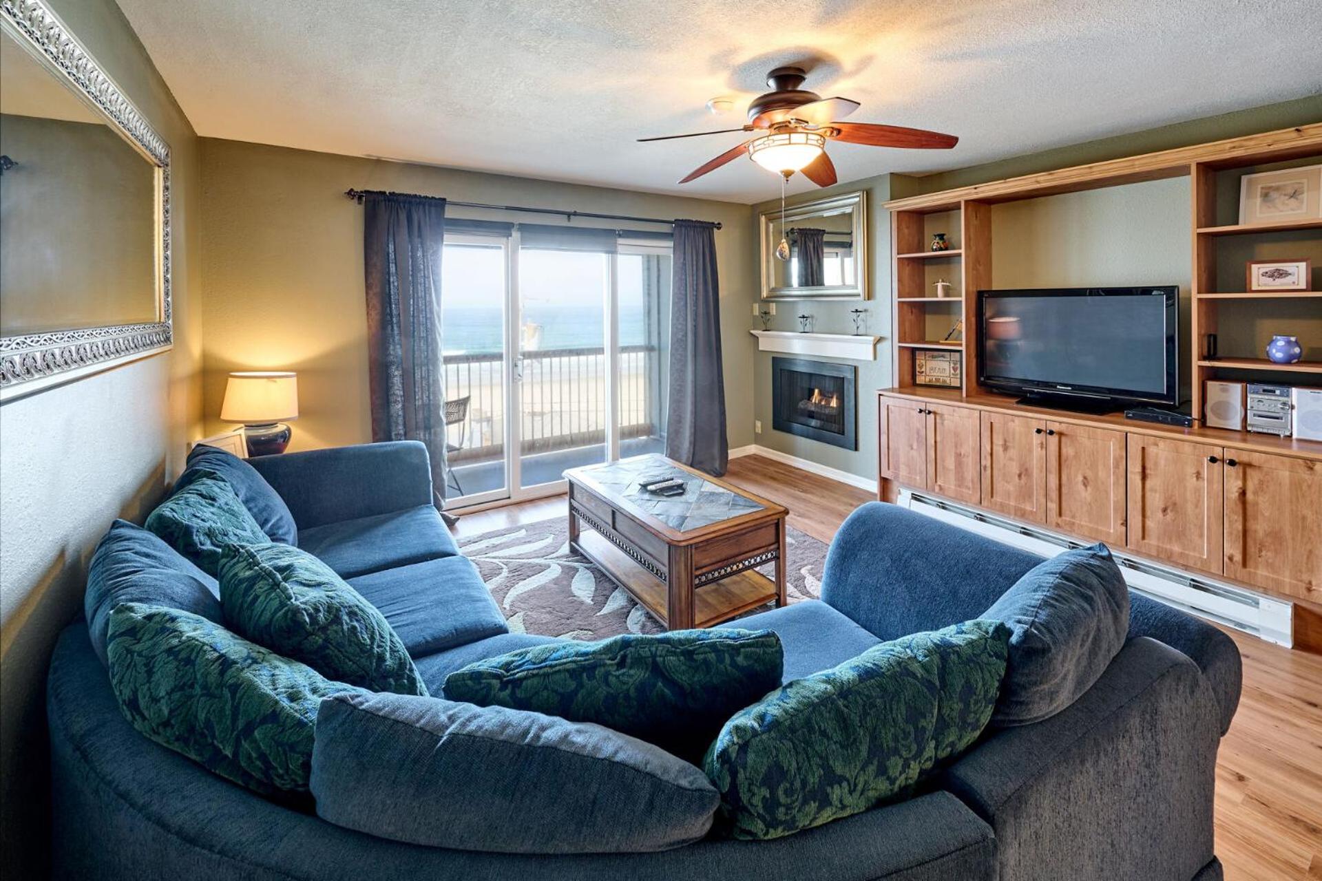 King Suite with Ocean View photo 1