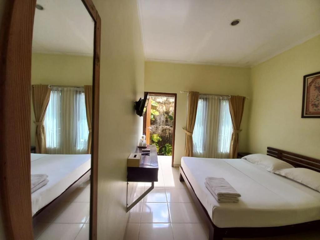 Standard Double or Twin Room with Balcony photo 3