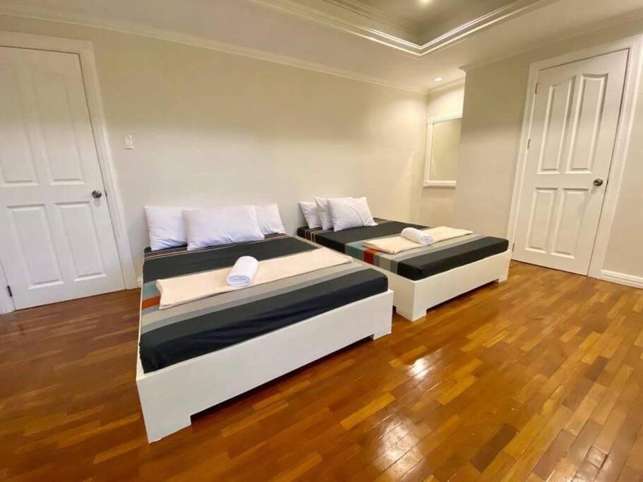 Villa photo 3