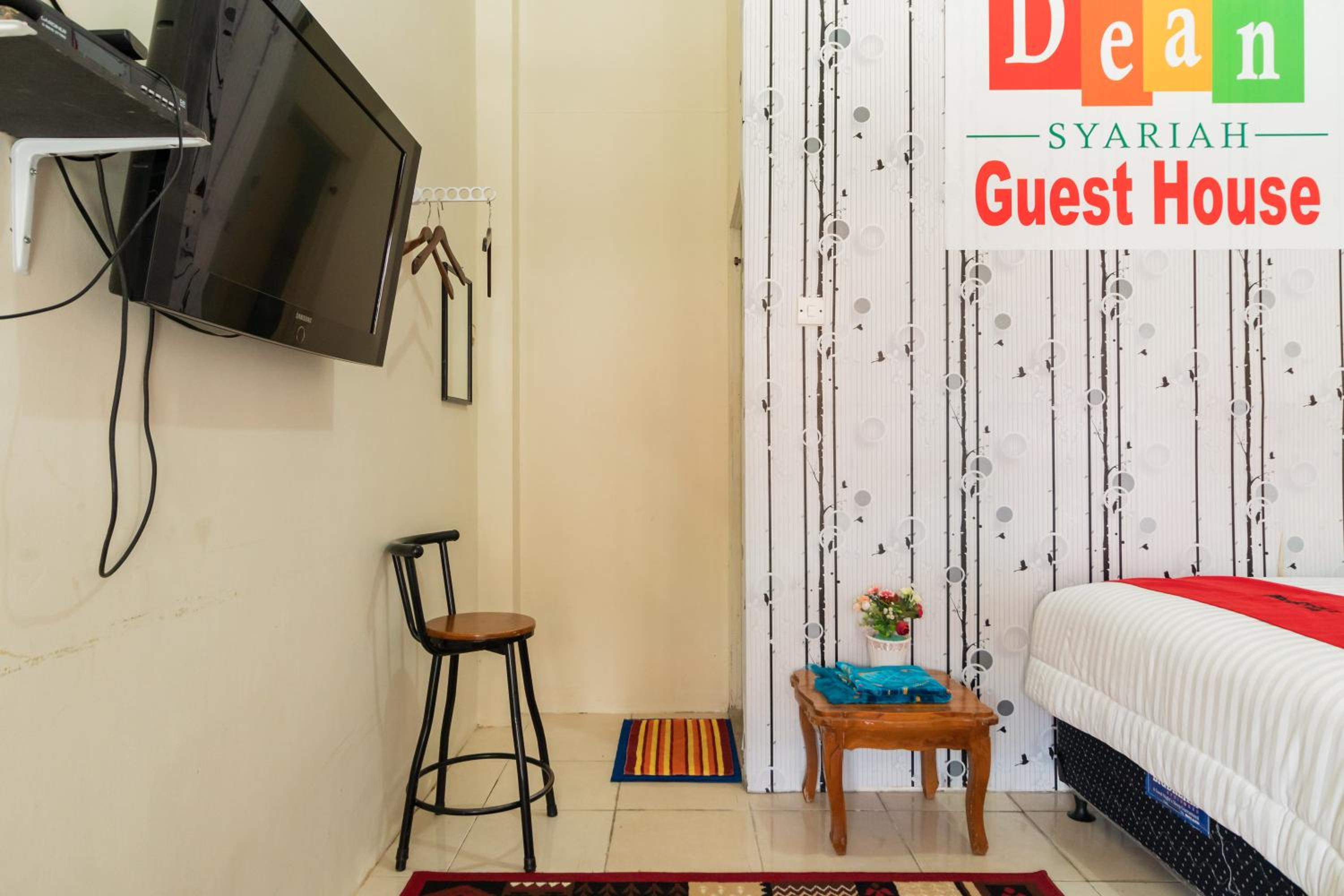 Twin Room - Photo 2