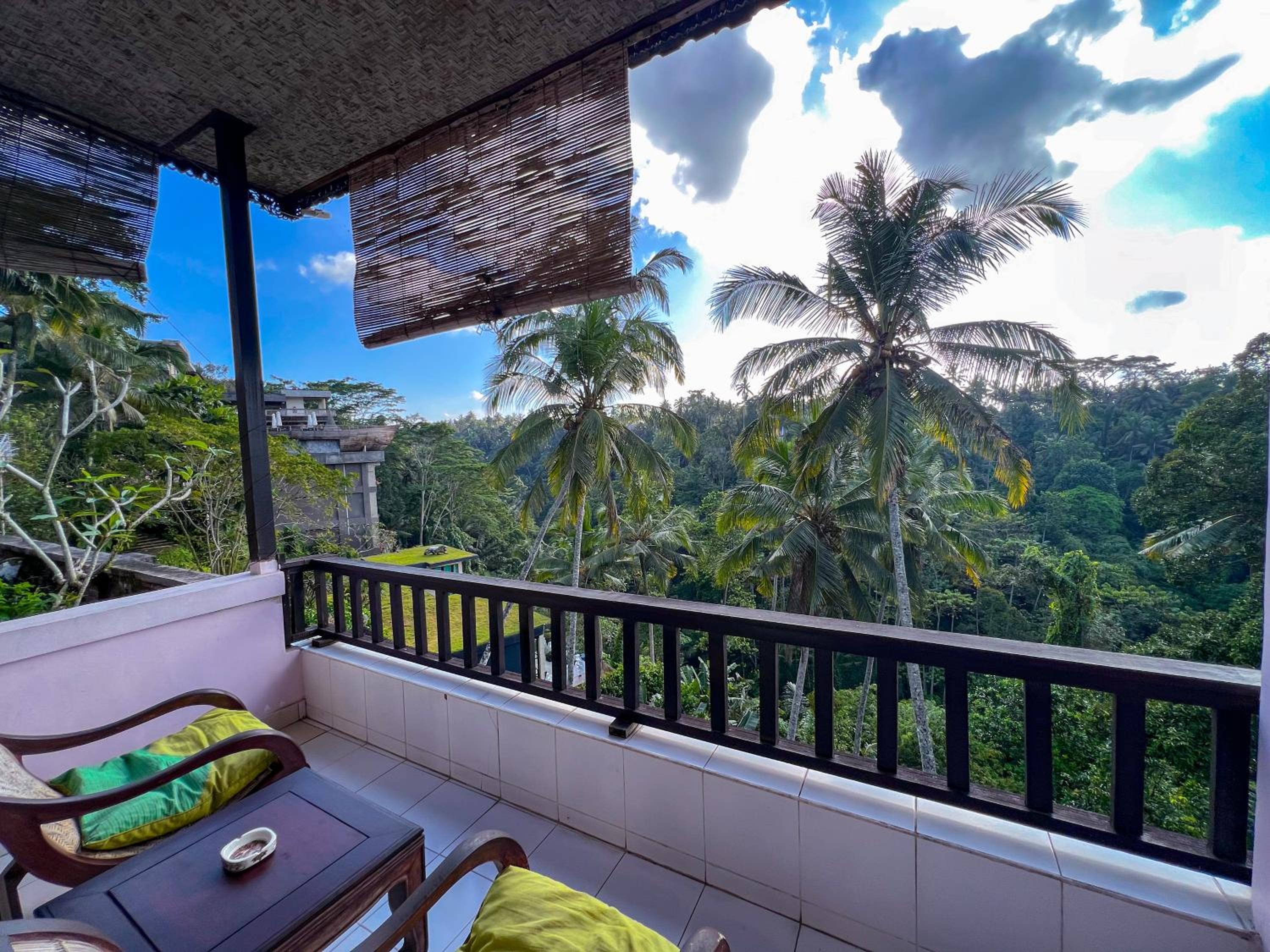 Double Room with Balcony - Photo 7