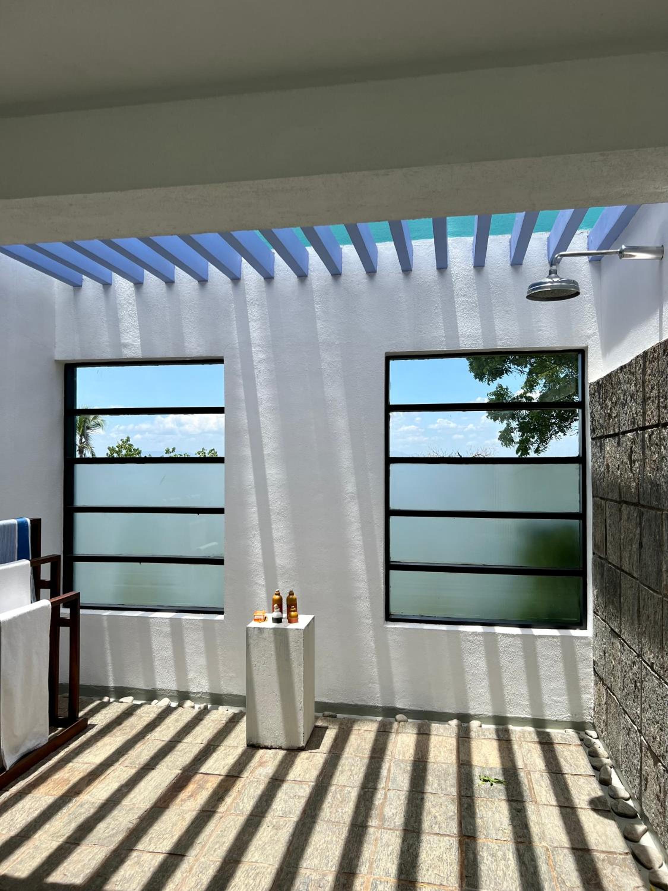 Suite with Garden View - Photo 3
