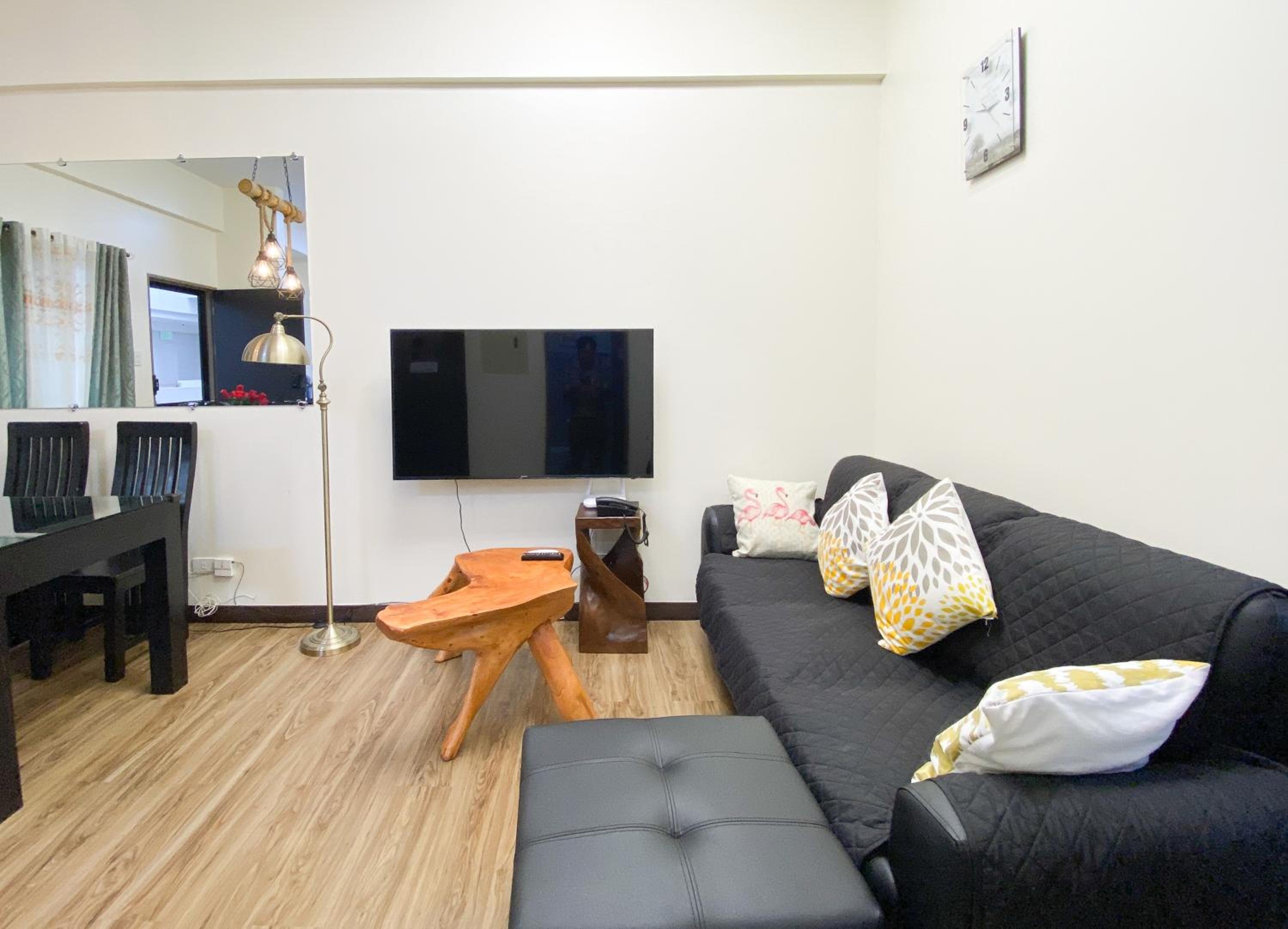 Apartment with Mountain View - Photo 82