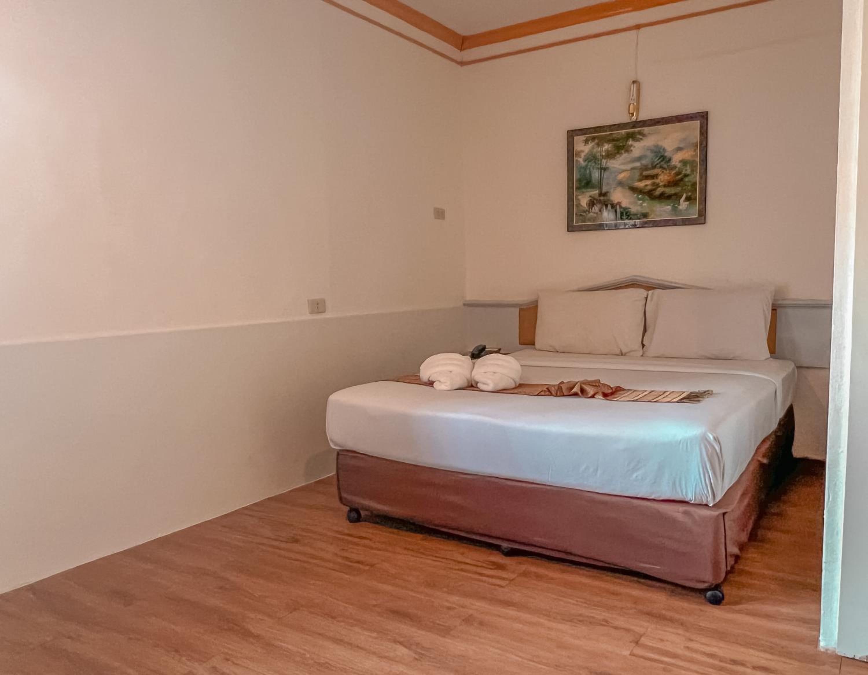 Standard Double Room - Photo 1