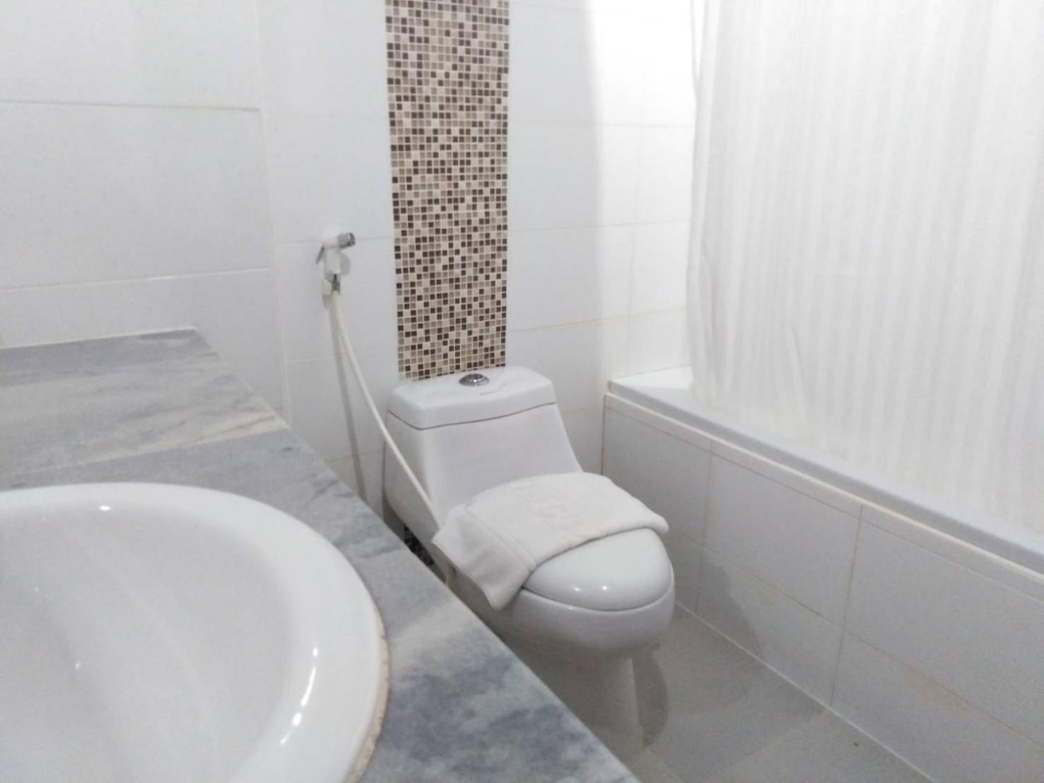 Standard Double Room - Photo 2