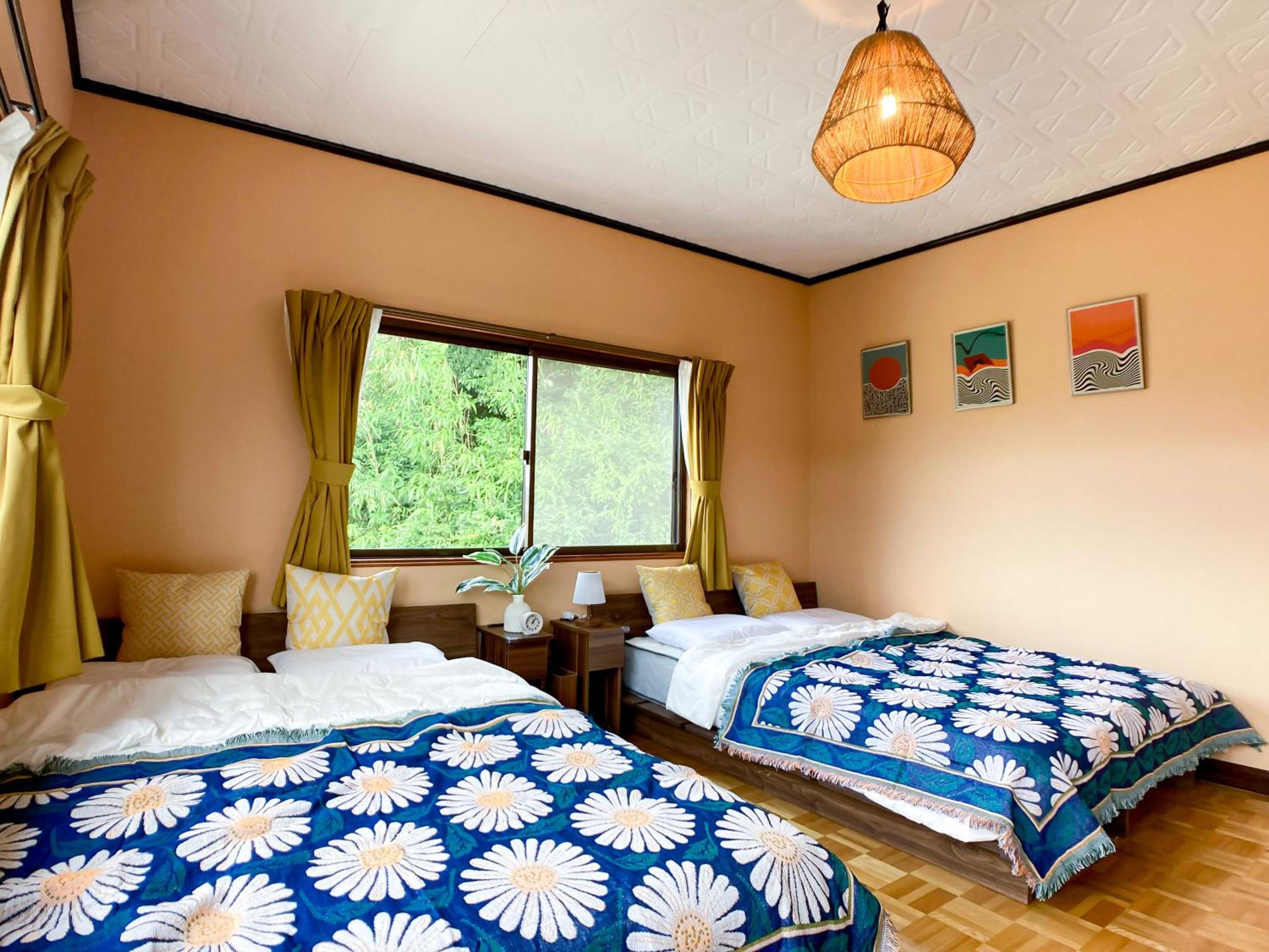 Four-Bedroom House photo 1