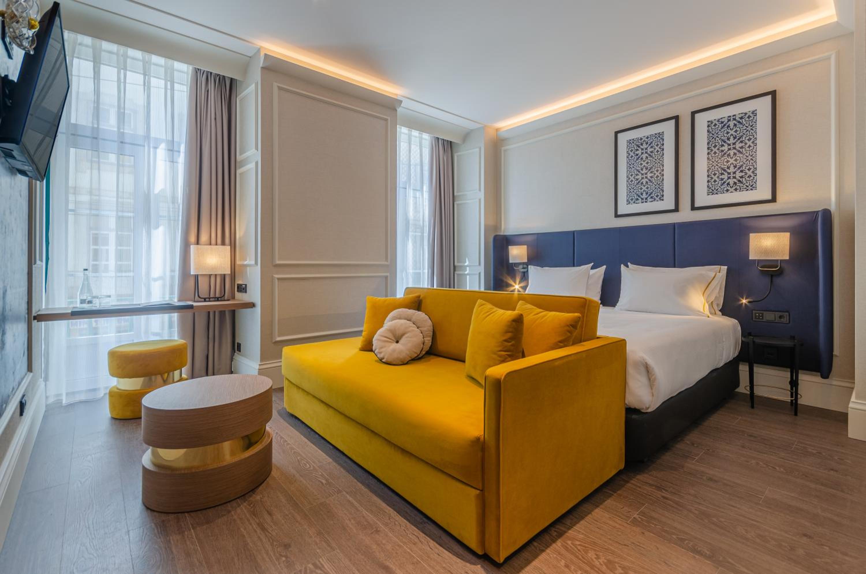 Deluxe Double Room - Photo 1