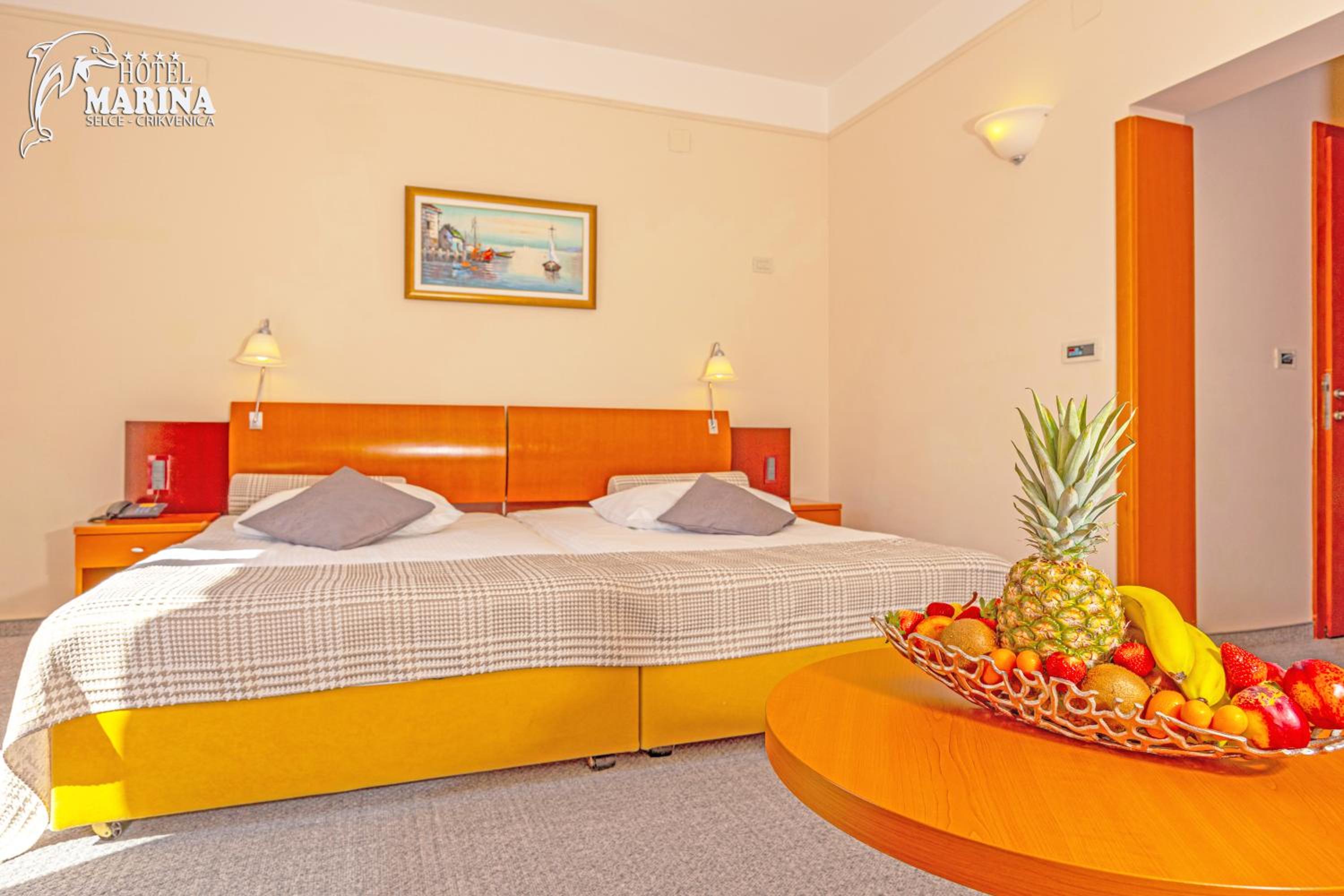 Double Room with Park View - Photo 1
