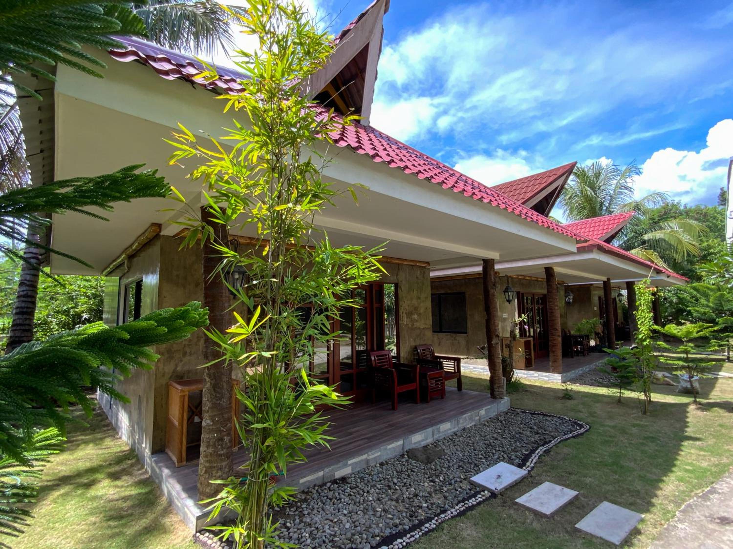 King Room with Garden View - Photo 13