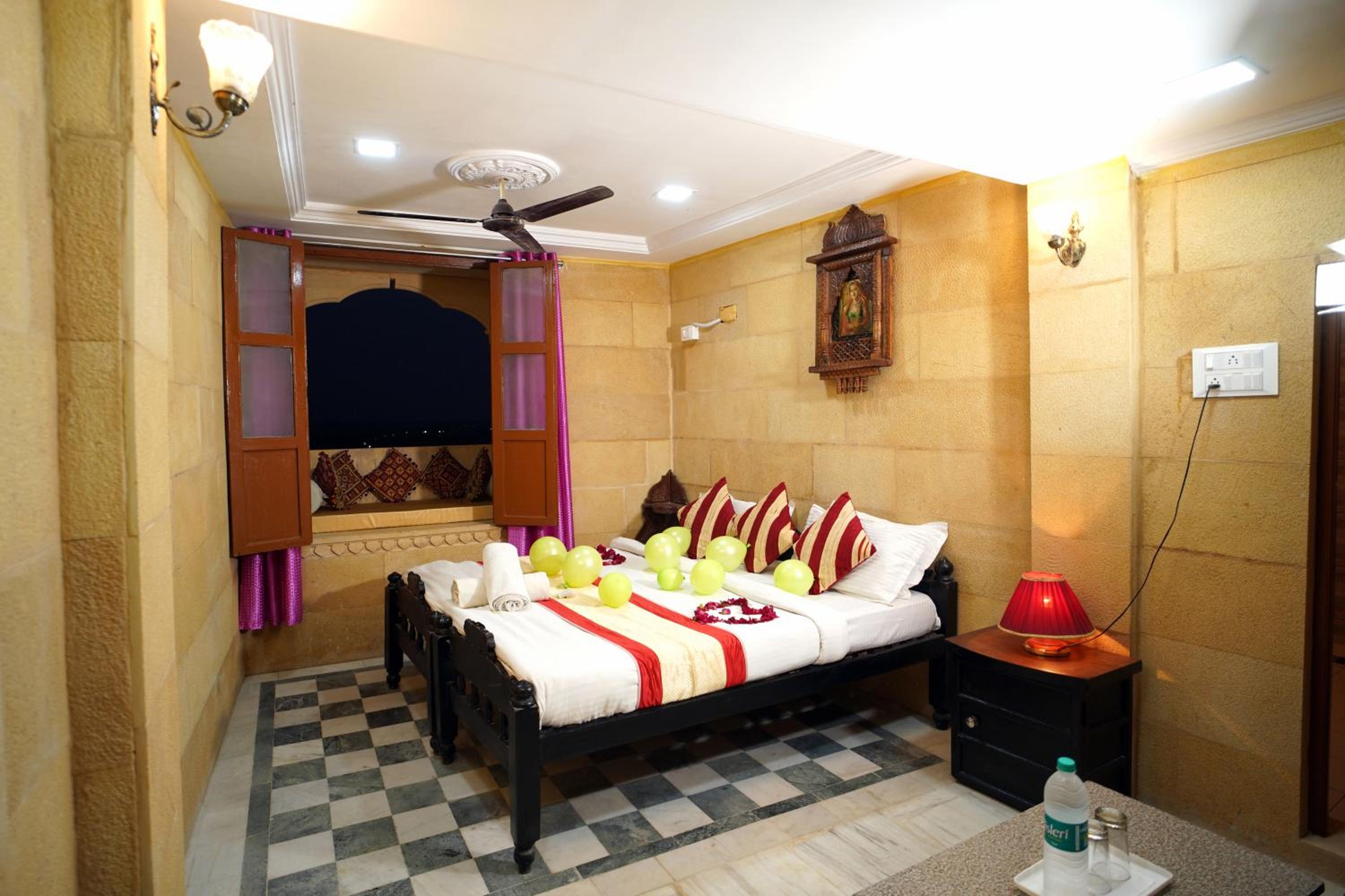 Superior Queen Room