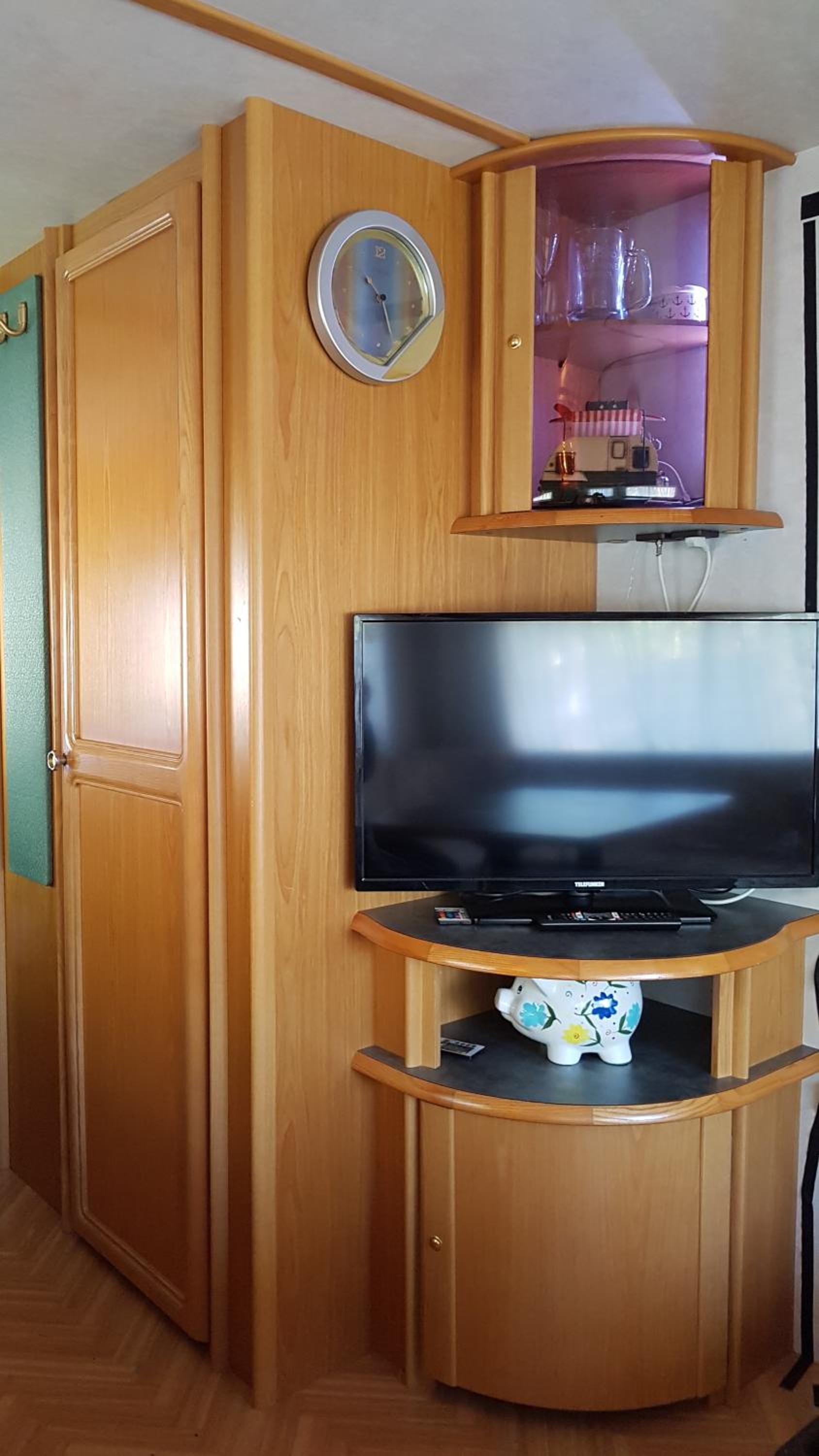 Caravan photo 2