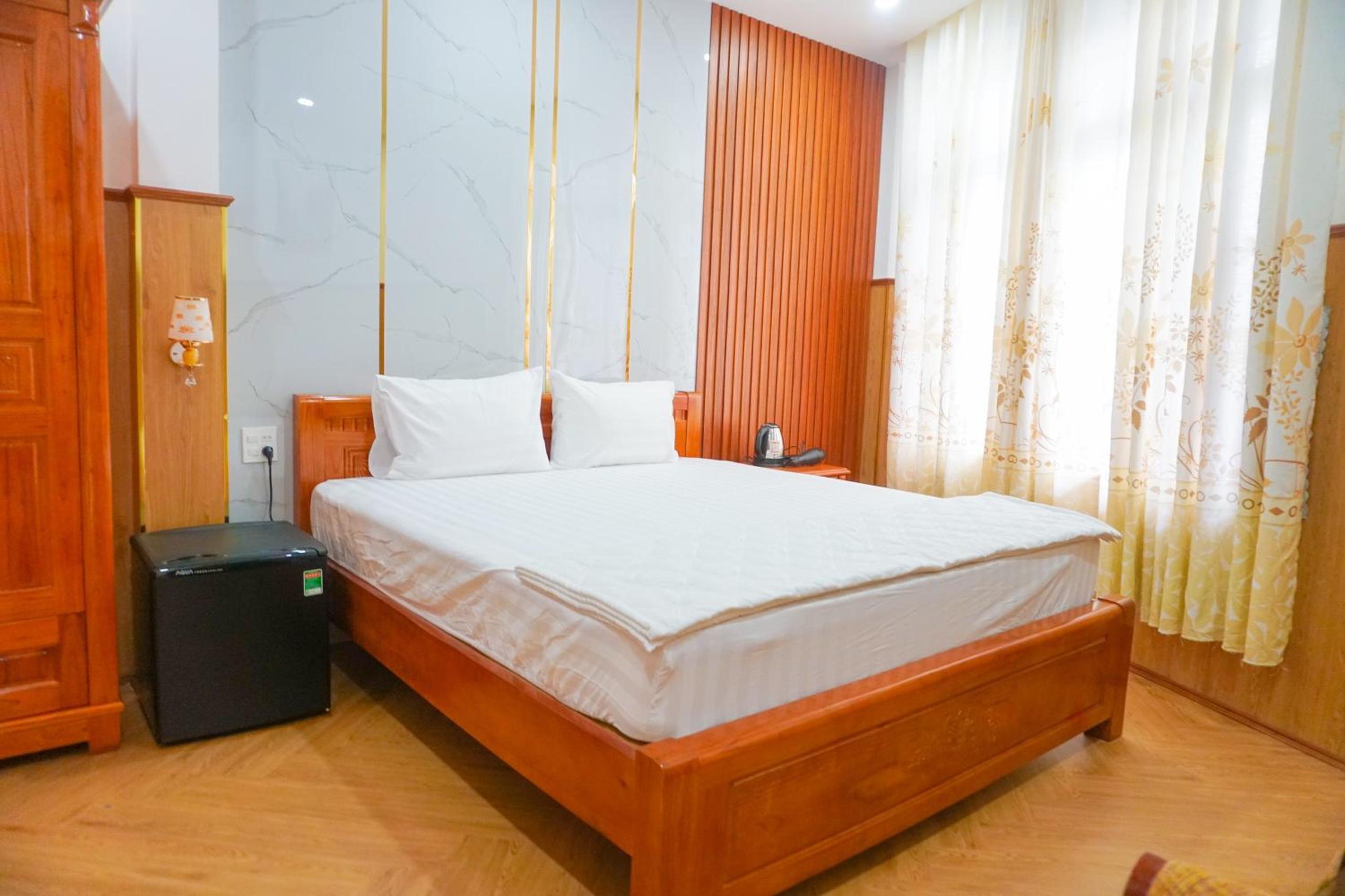 Large Double Room photo 2