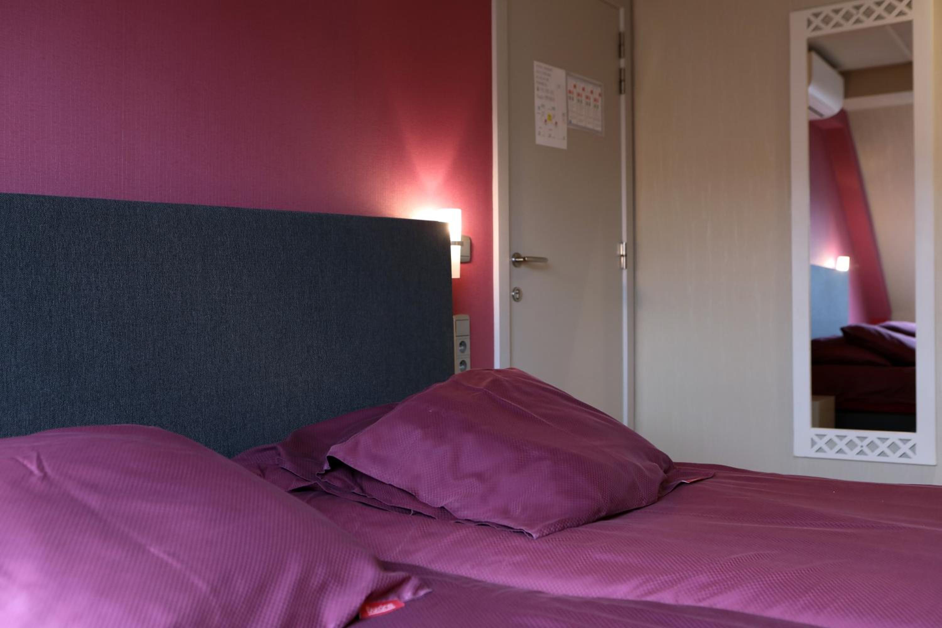 Double or Twin Room with Private Bathroom photo 1