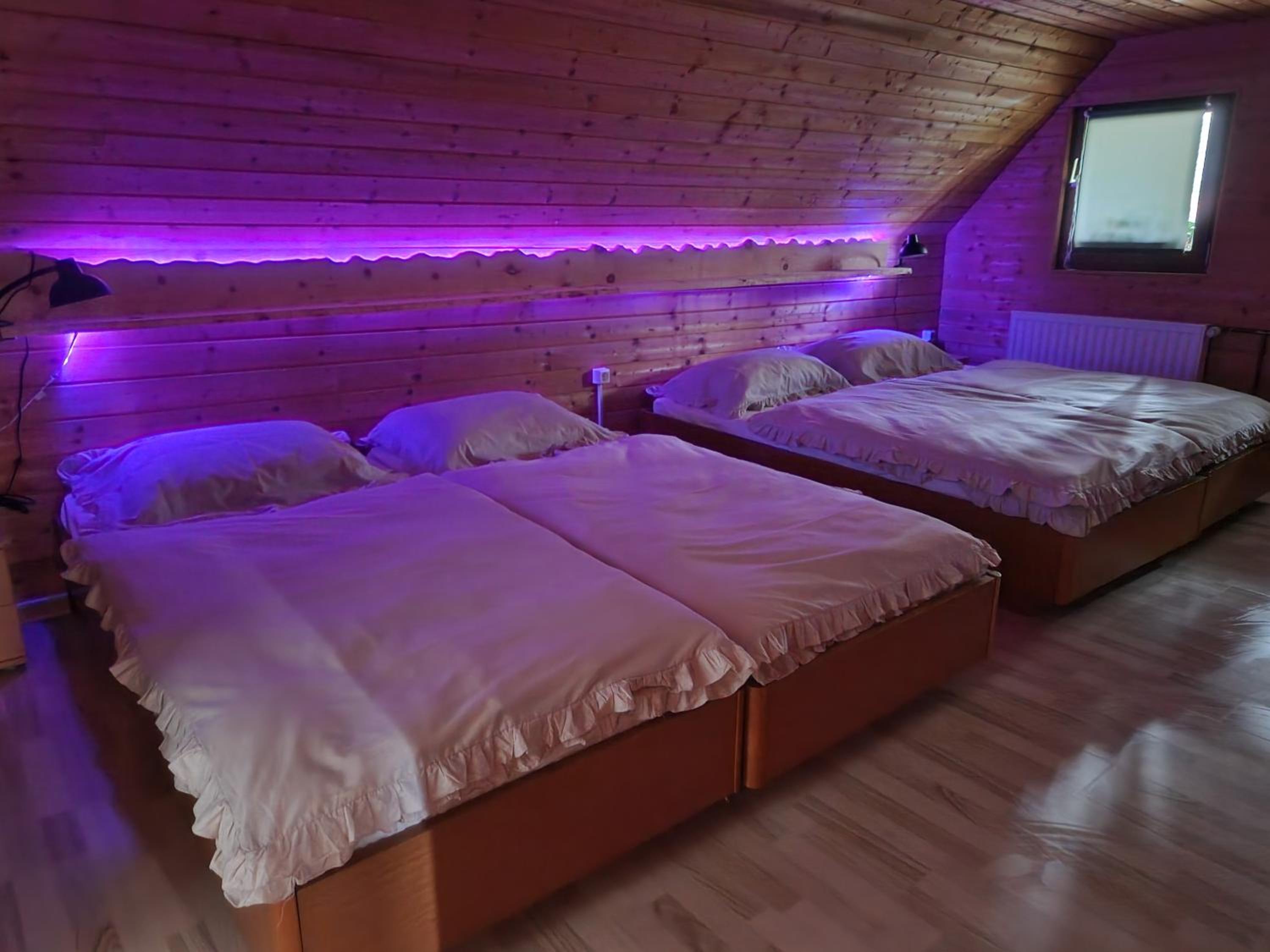 One-Bedroom Apartment - Photo 8