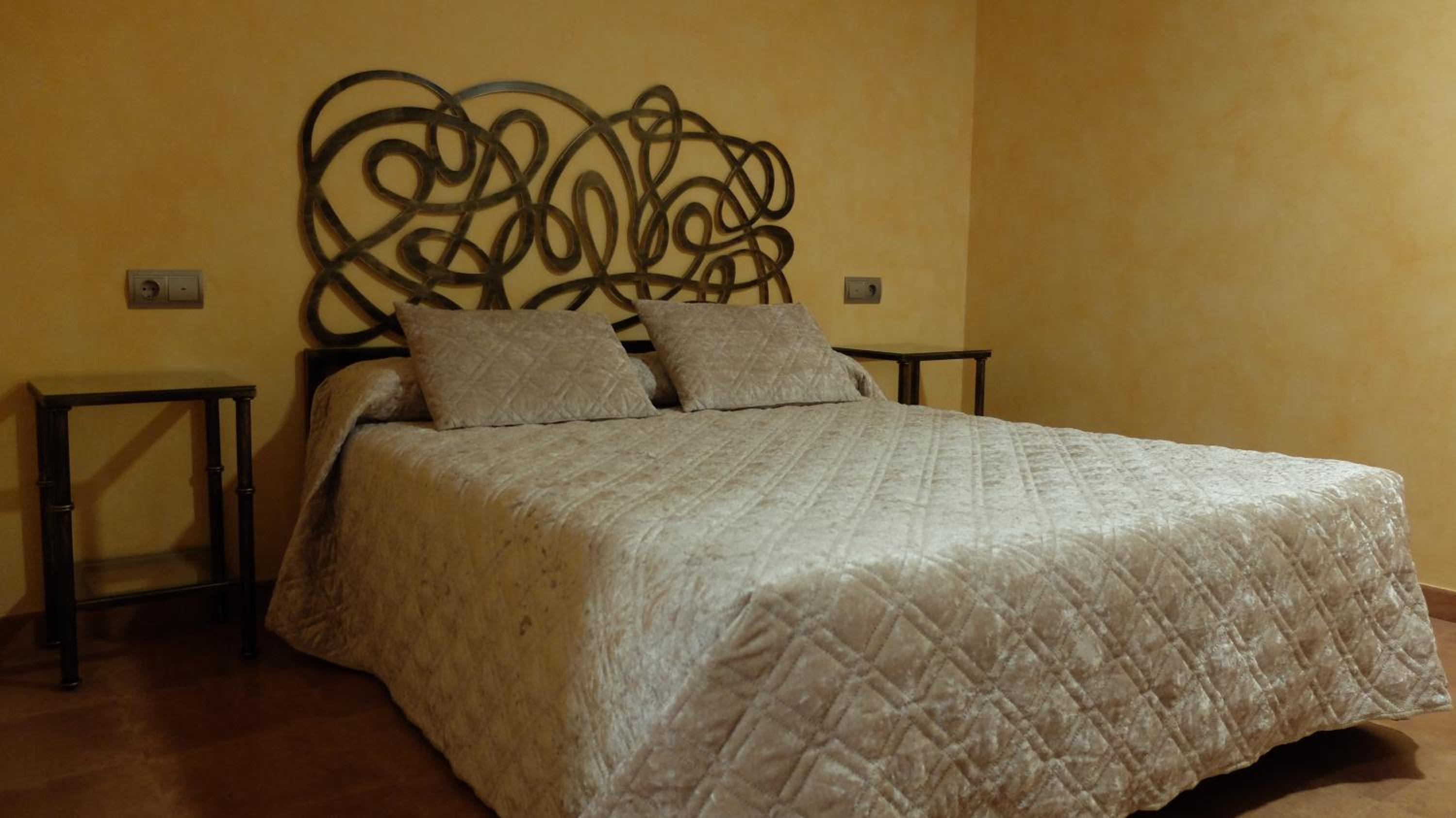 Habitación Doble con Baño Privado