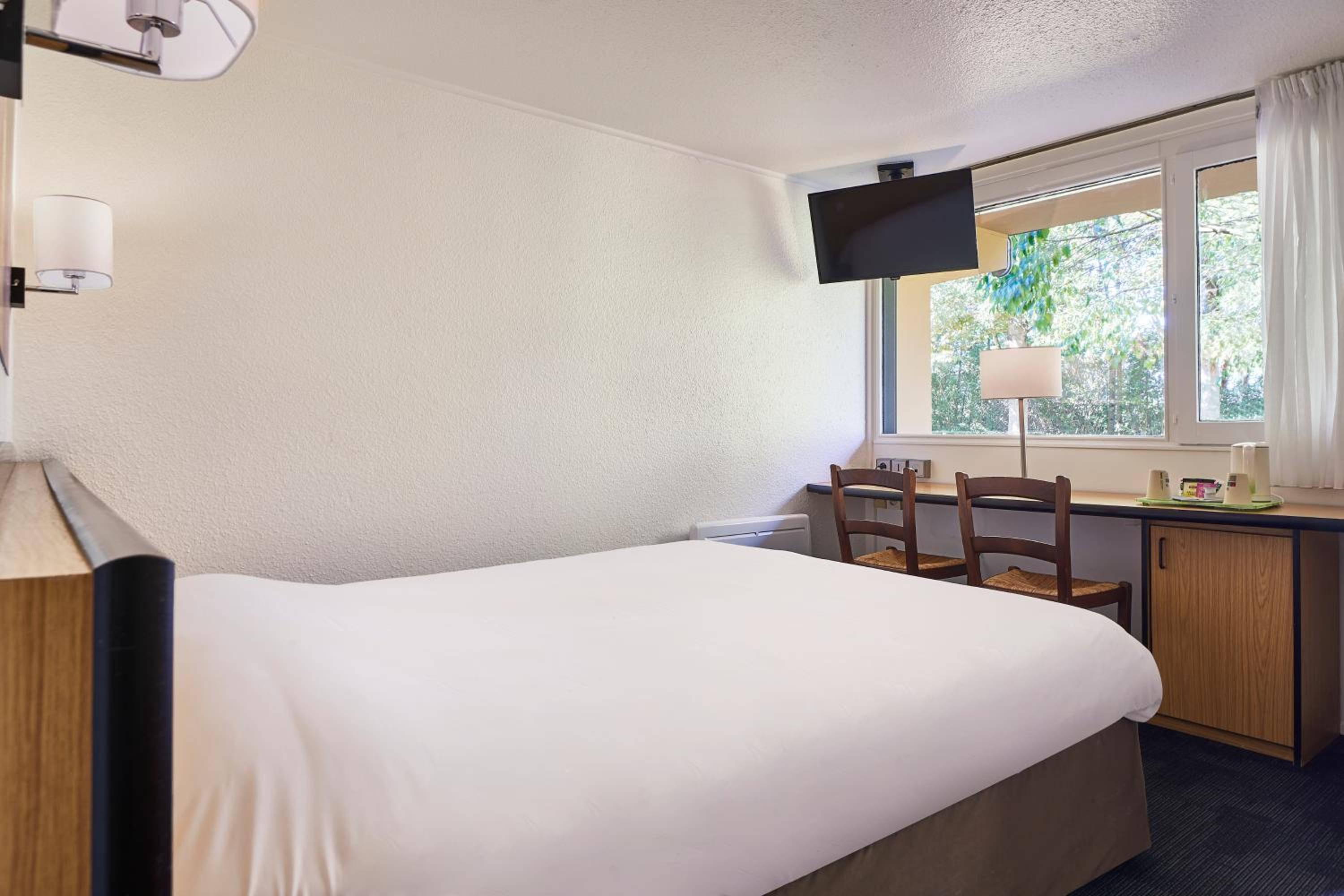 Double Room - Photo 4