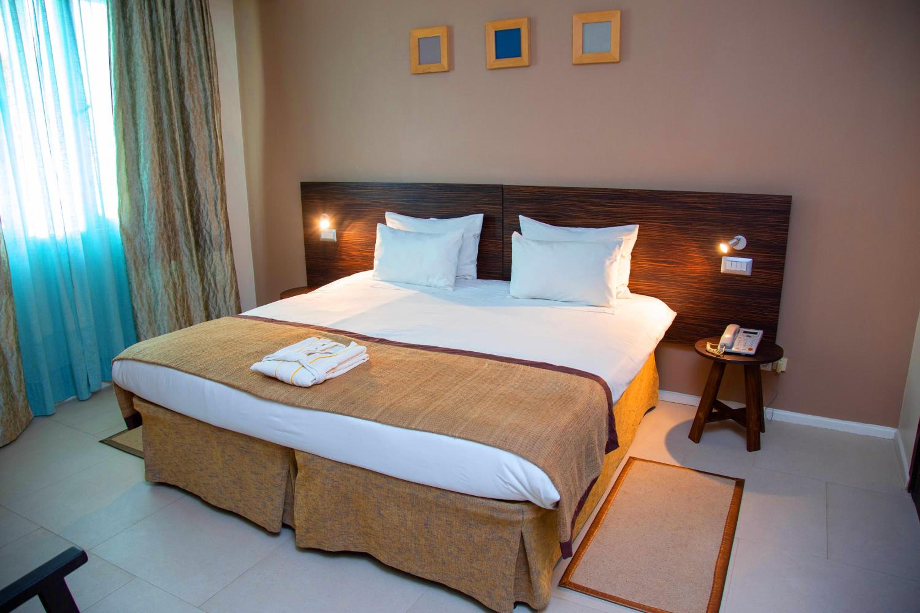 Executive Suite photo 1