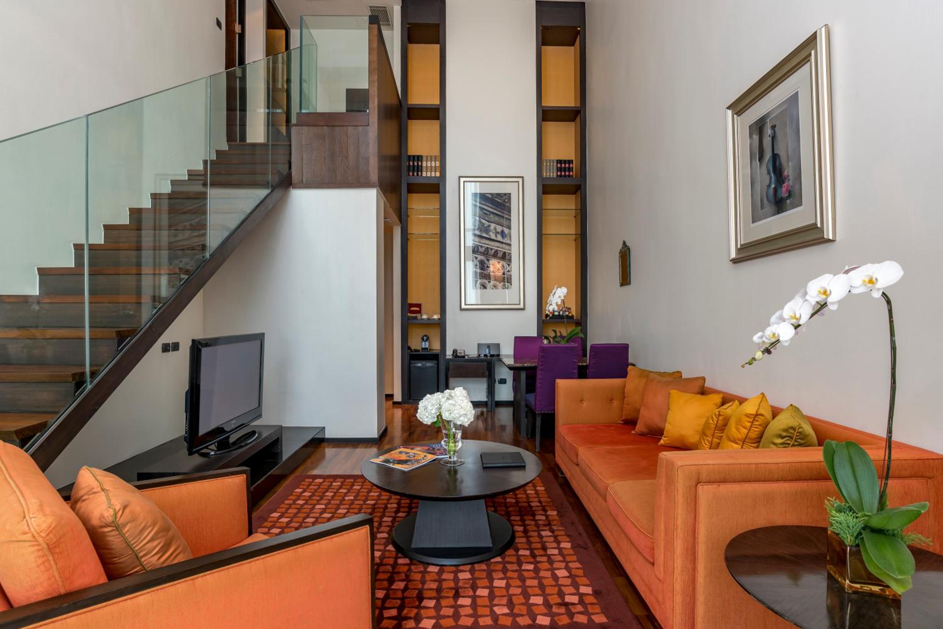 Duplex Two-Bedroom Suite with Piano Club Privilege