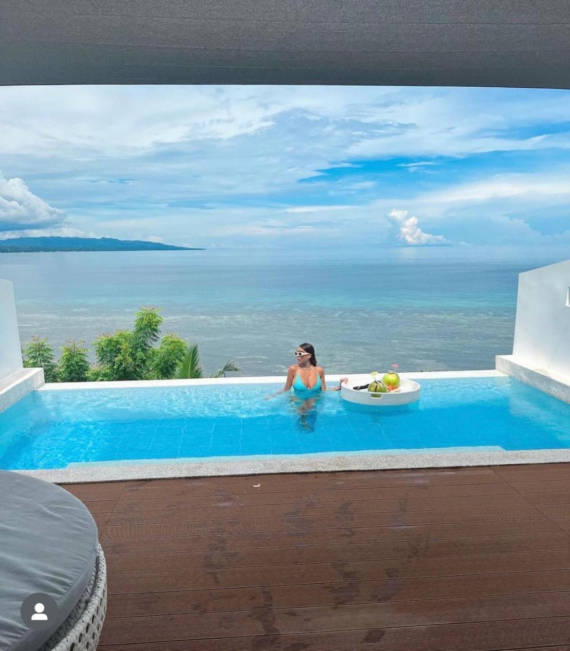 King Suite with Private Pool - Photo 5