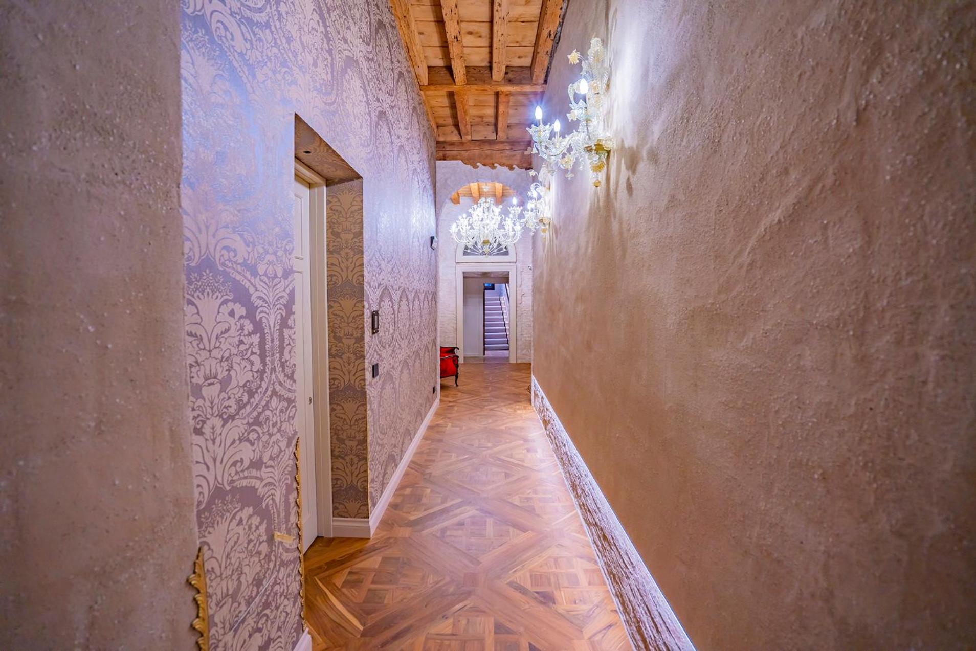 Studio Apartment photo 2