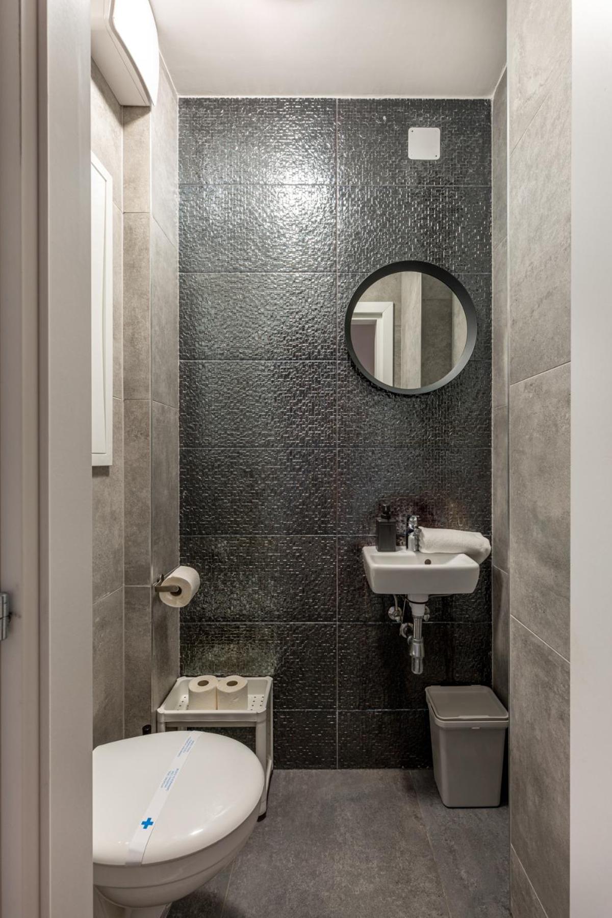Two-Bedroom Apartment - Photo 12