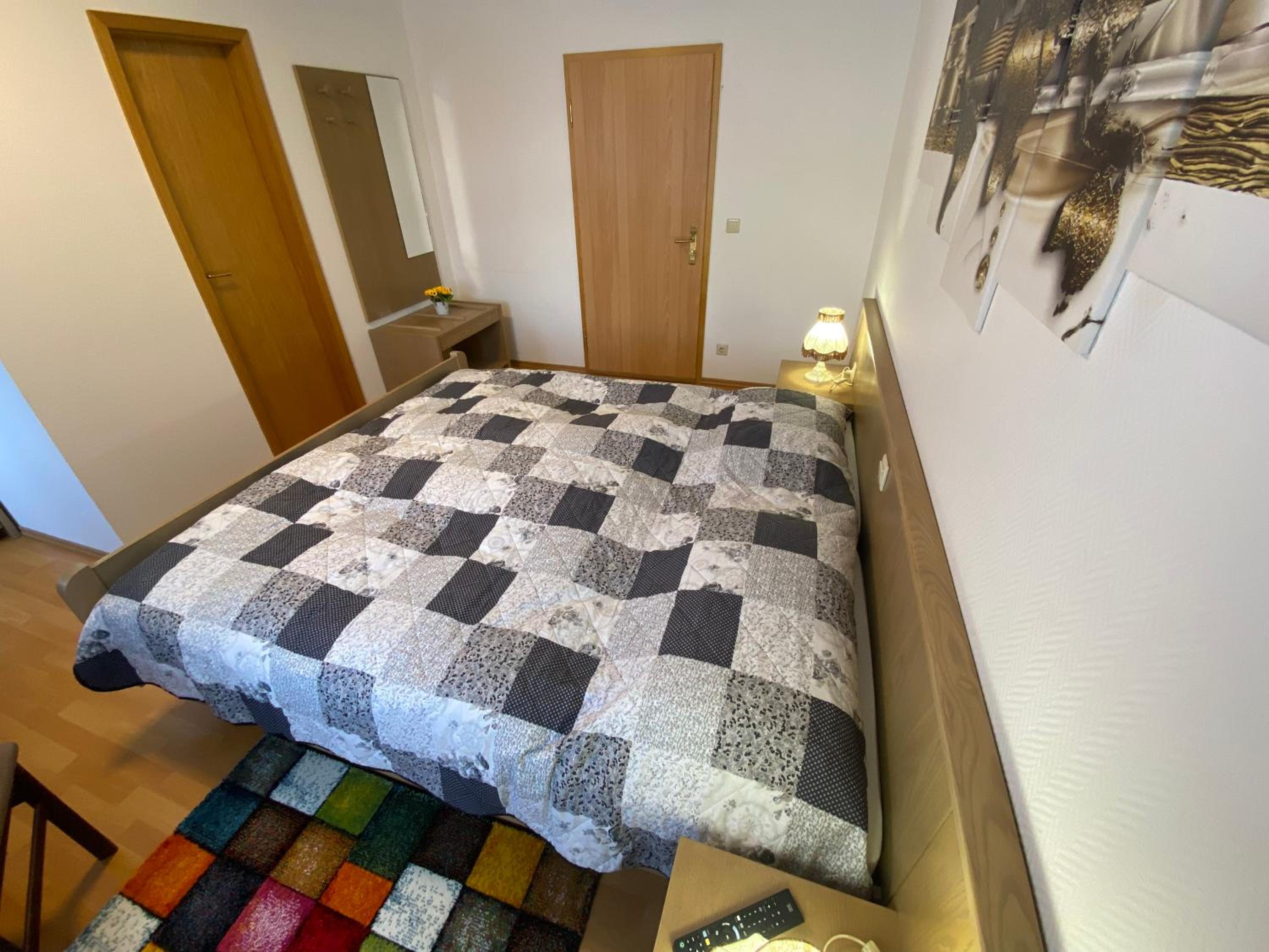 Deluxe Double Room with Shower