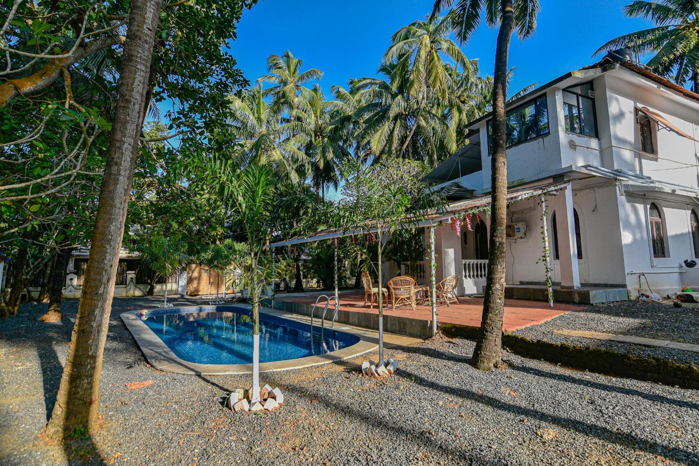 Villa photo 3