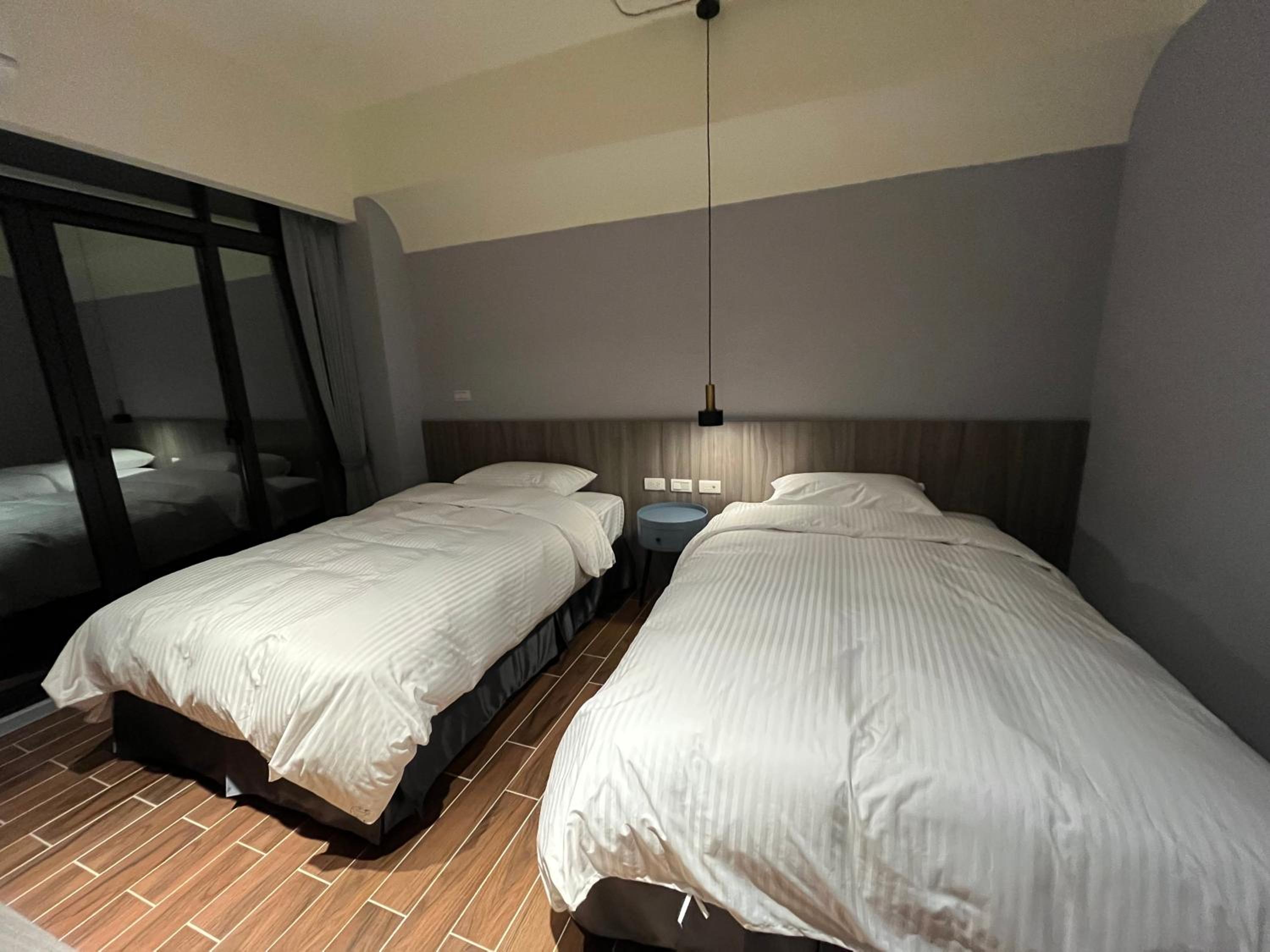 Deluxe Twin Room with Sea View