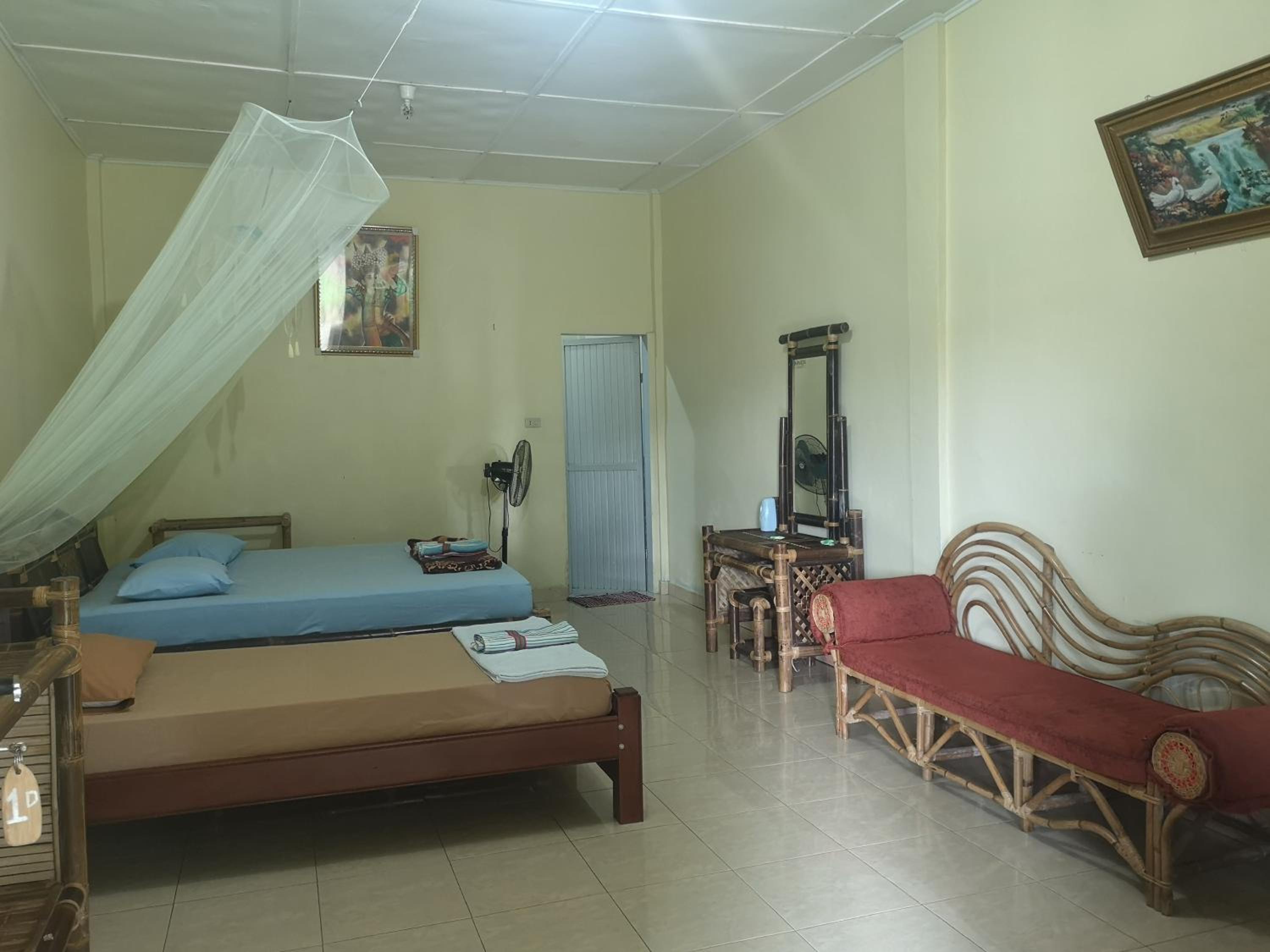 Family Bungalow photo 2