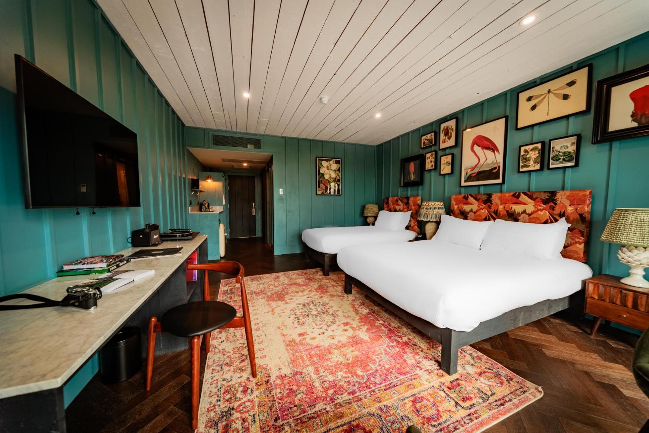 The Classic Room