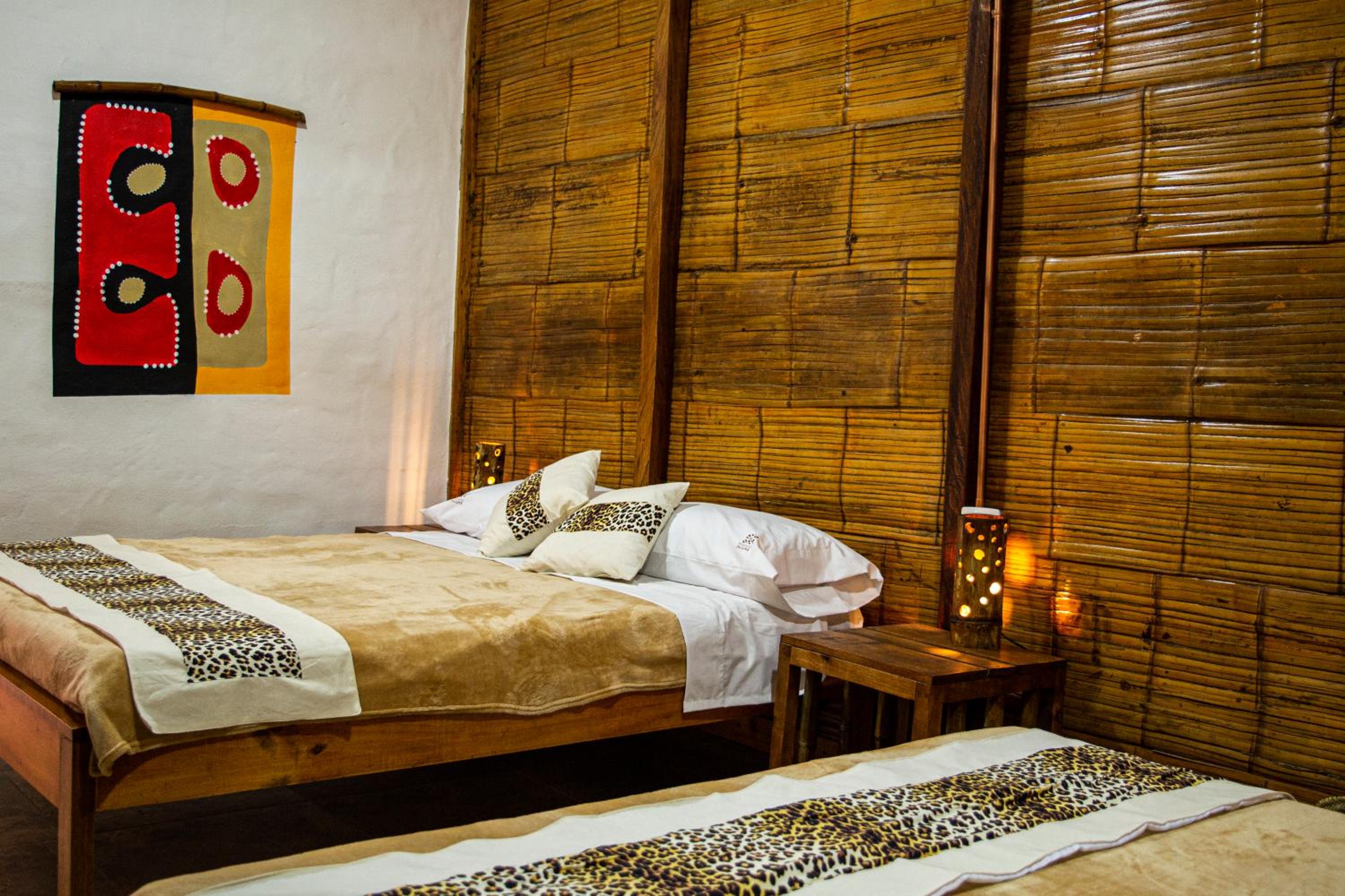 Twin Room with Private Bathroom photo 3