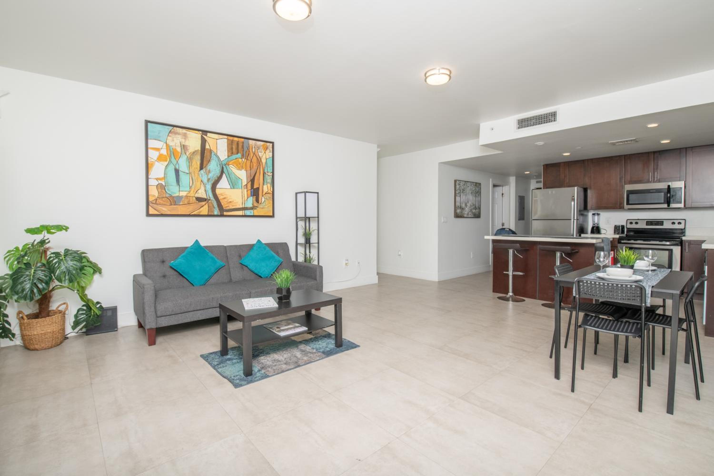 Apartment - Photo 4